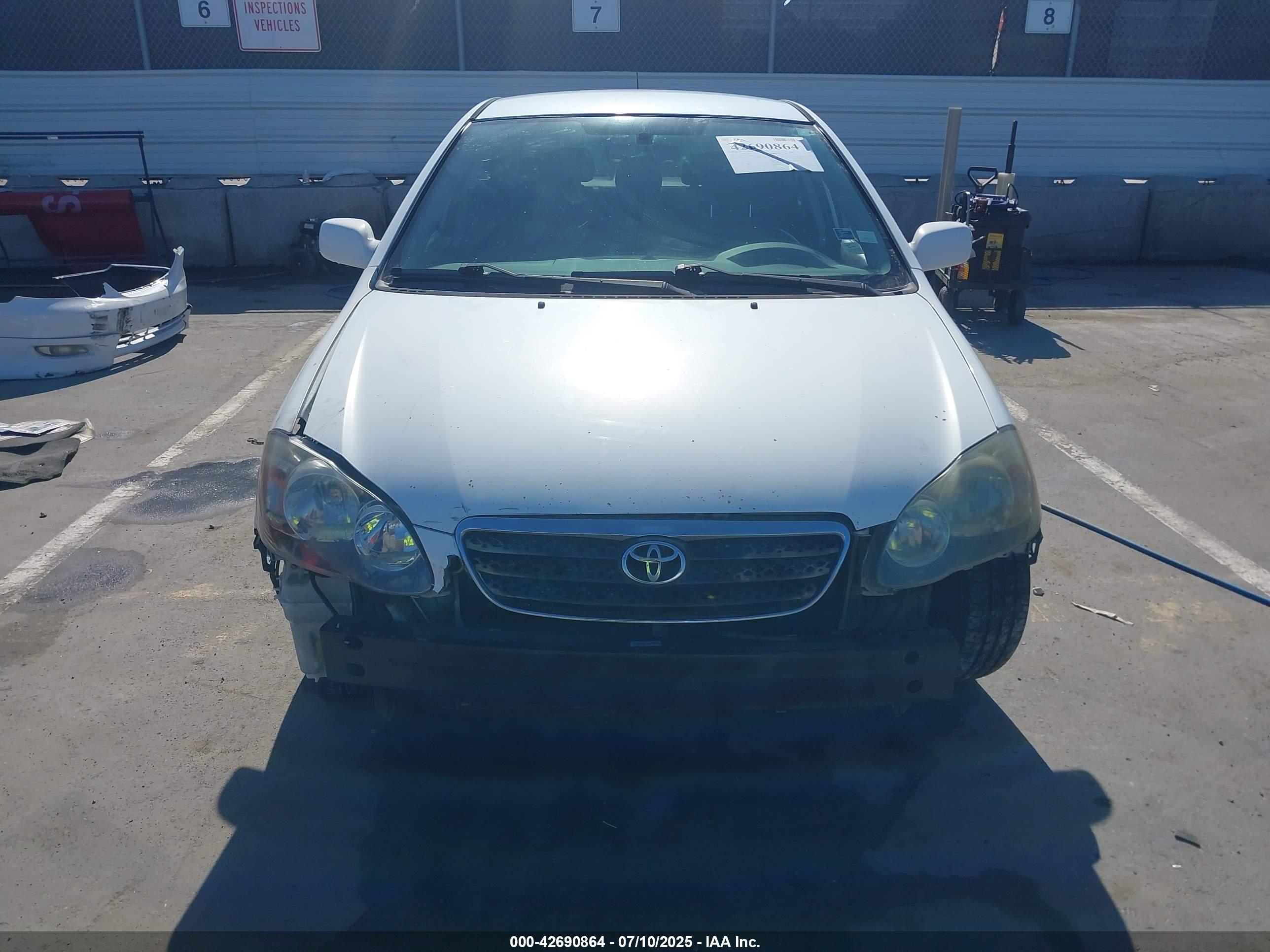 TOYOTA COROLLA image 6