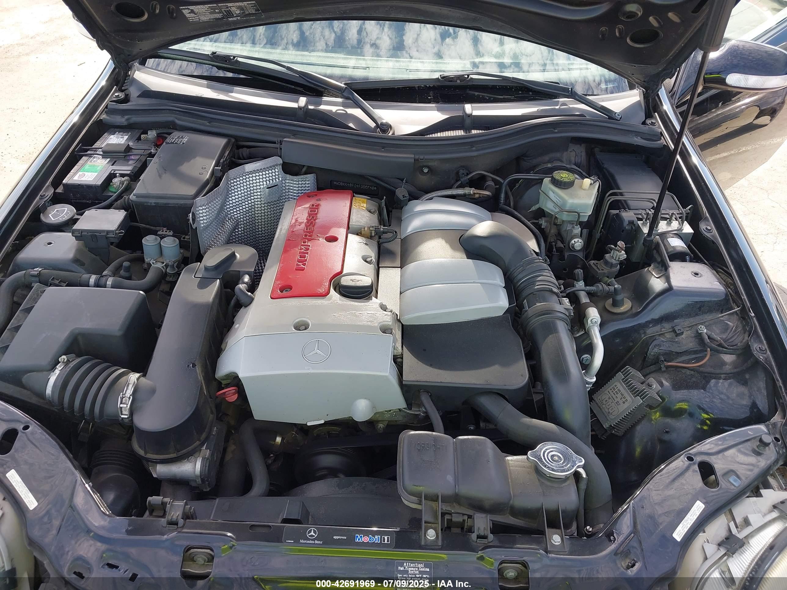 MERCEDES-BENZ SLK image 10