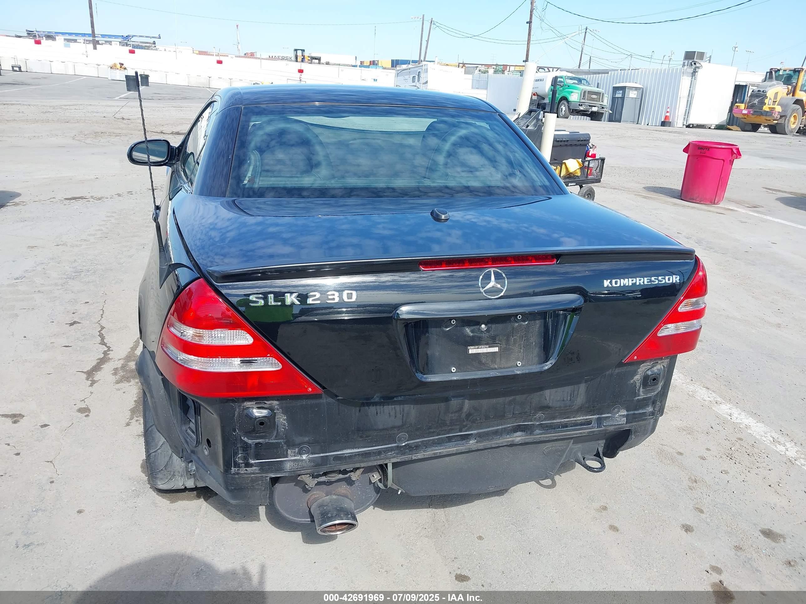 MERCEDES-BENZ SLK image 6