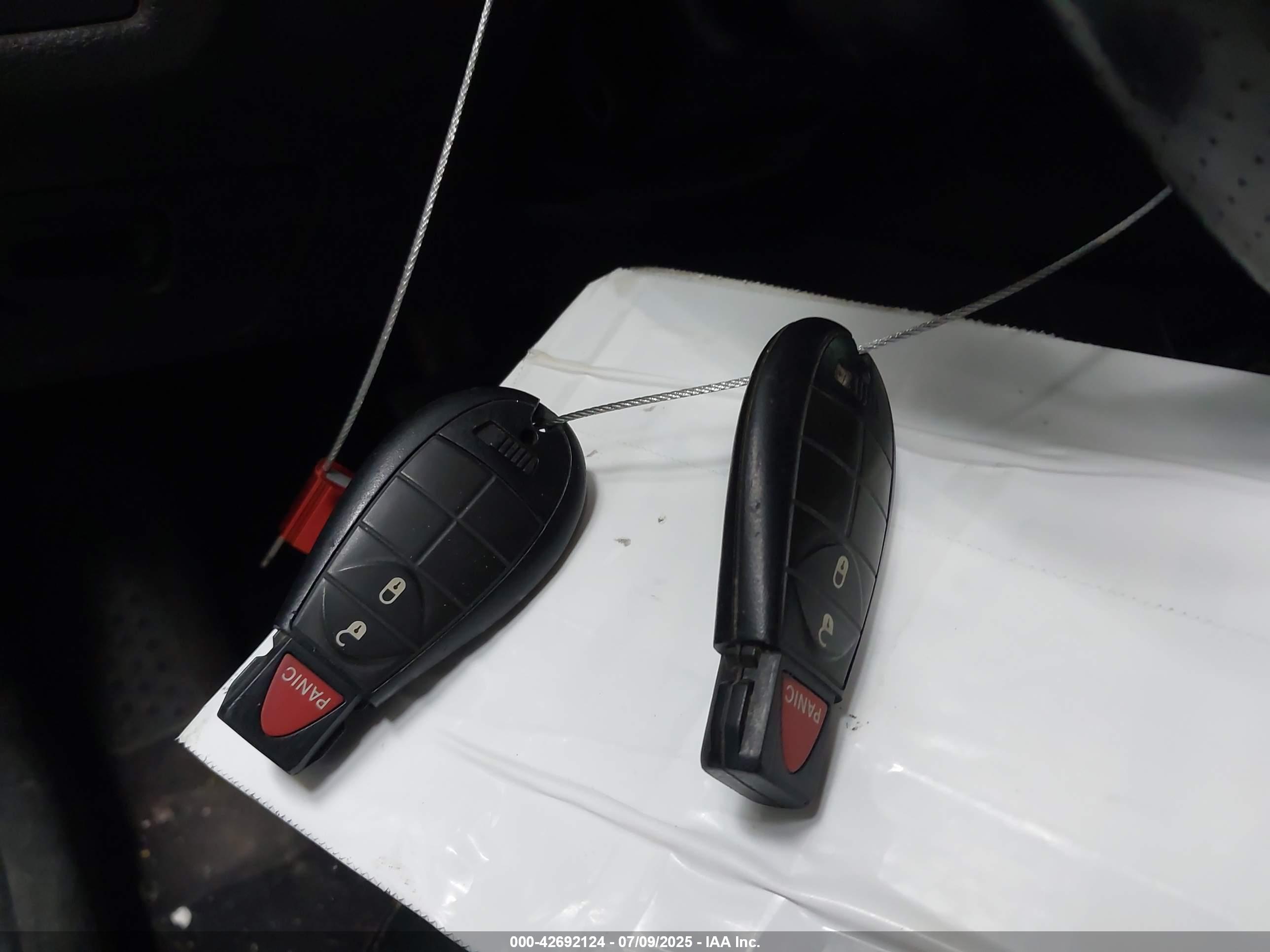 JEEP CHEROKEE image 11
