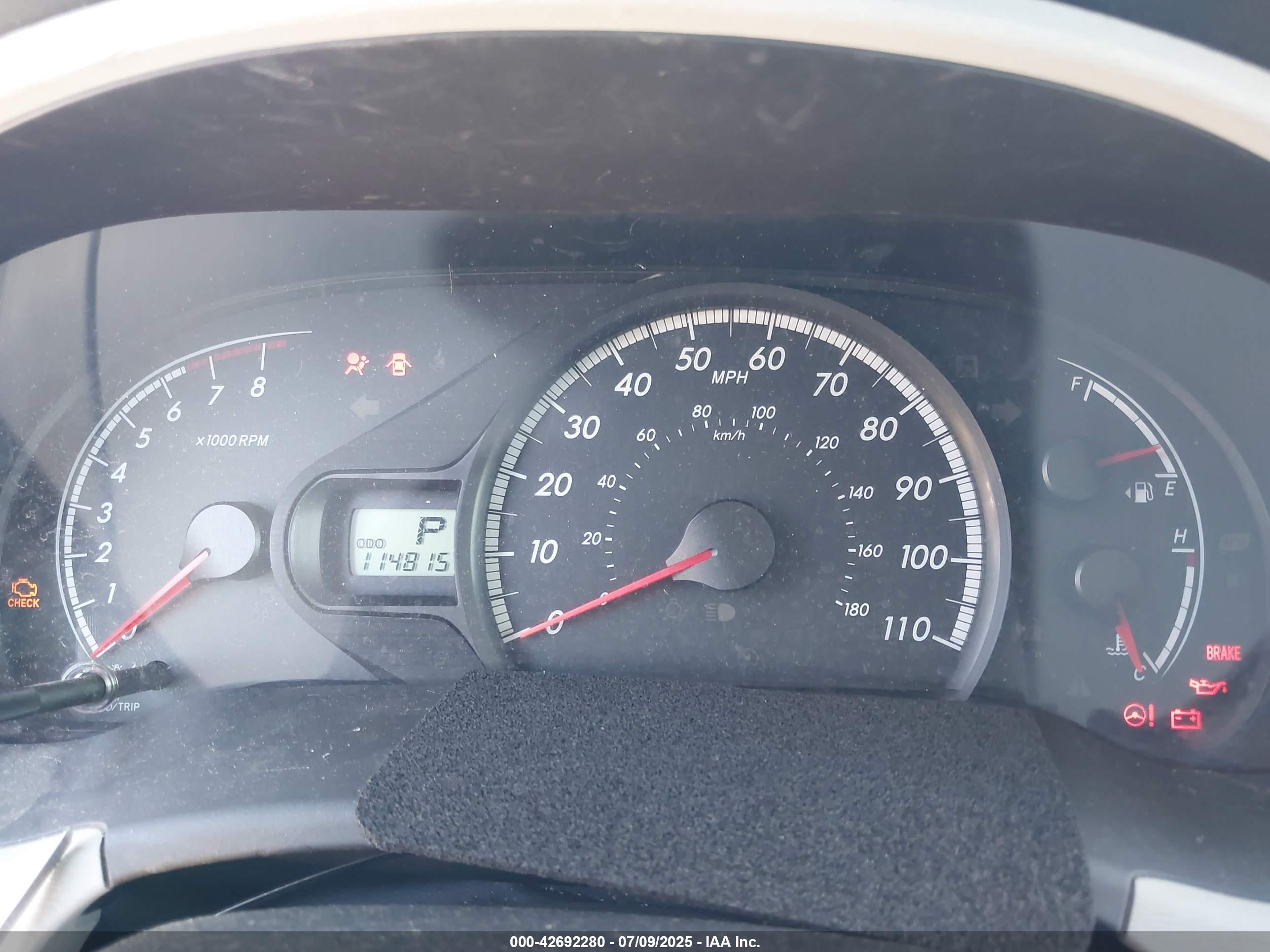 TOYOTA SIENNA image 7