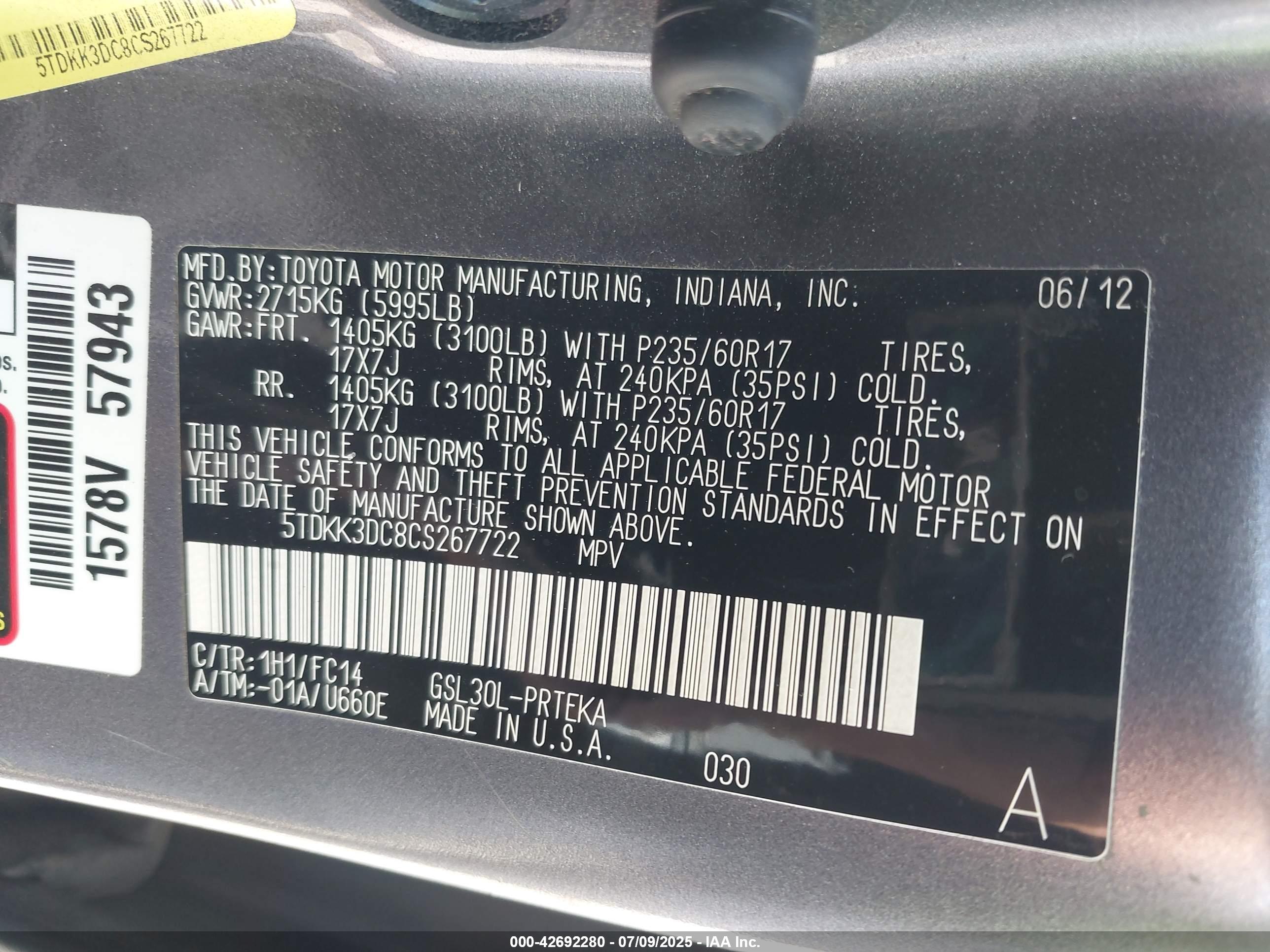 TOYOTA SIENNA image 9
