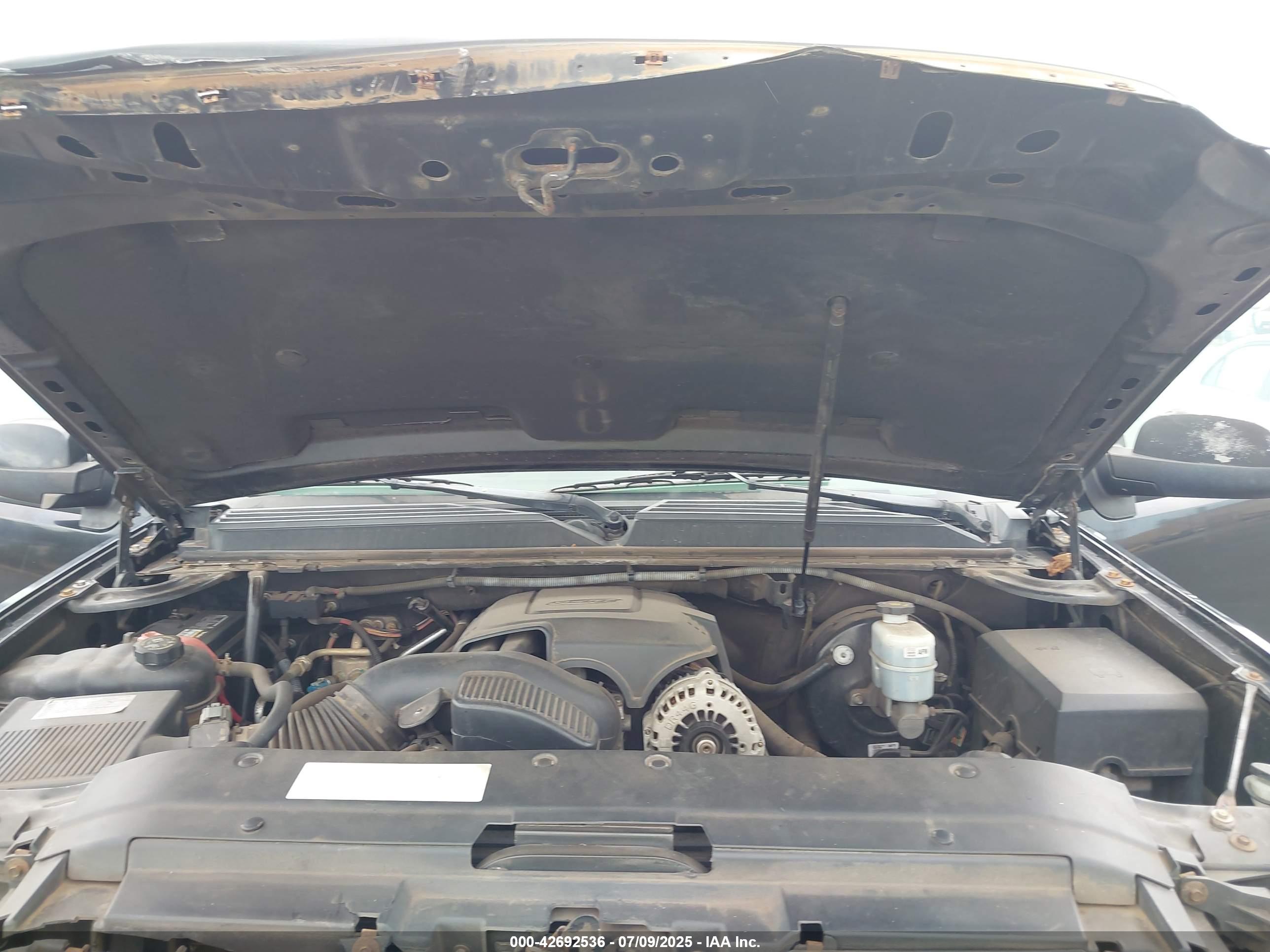 GMC YUKON image 10