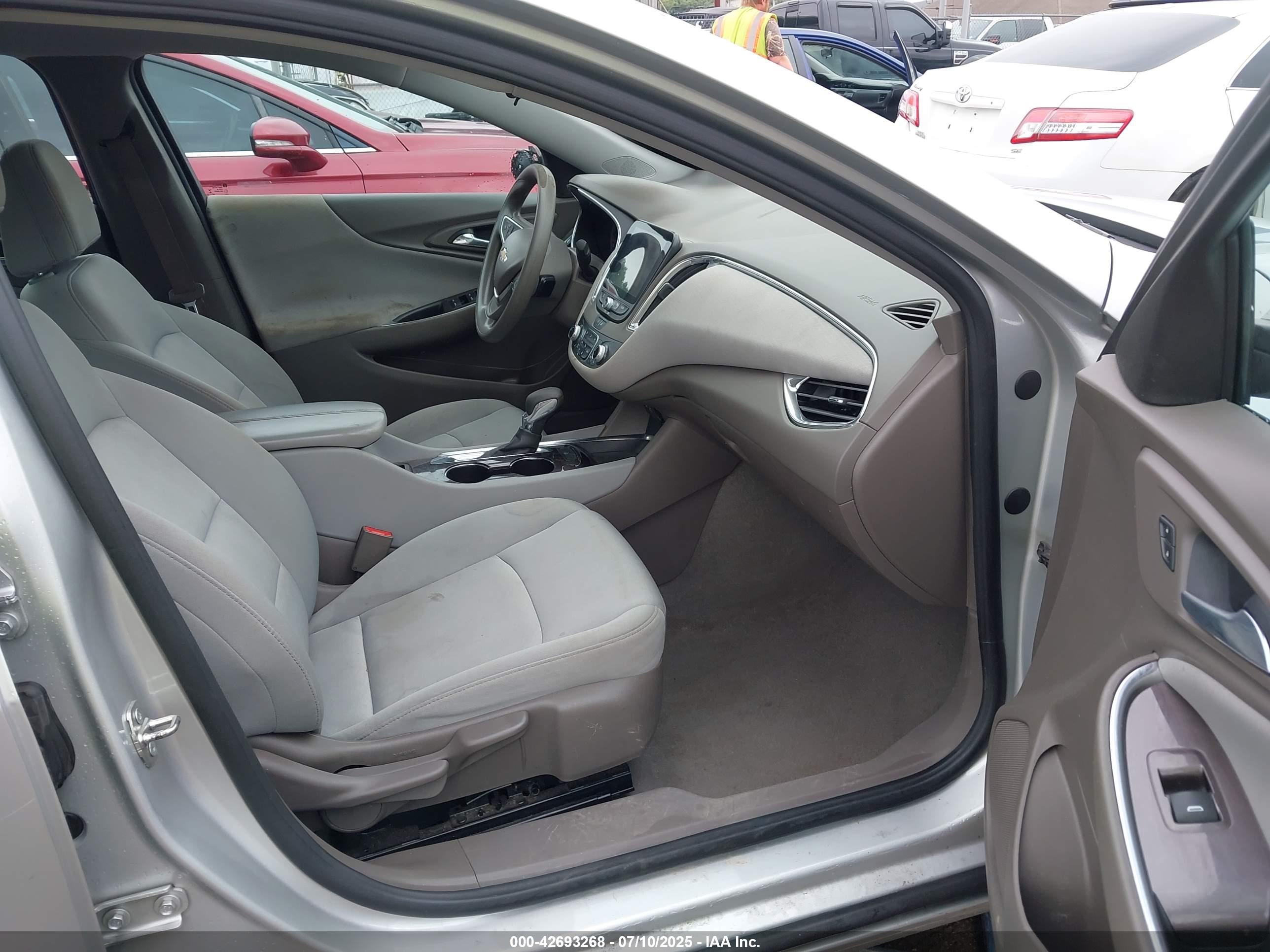 CHEVROLET MALIBU image 5