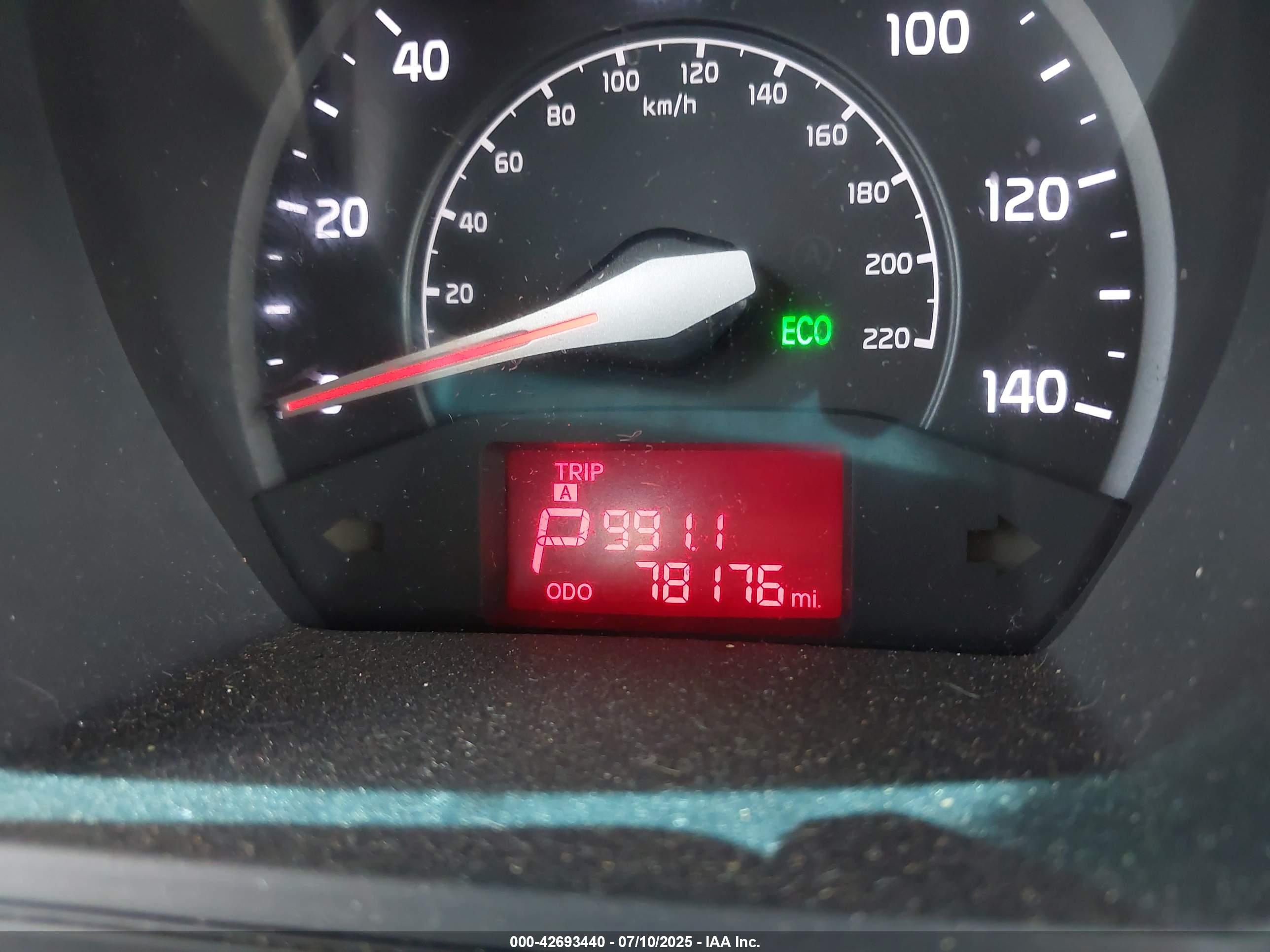 KIA RIO image 7
