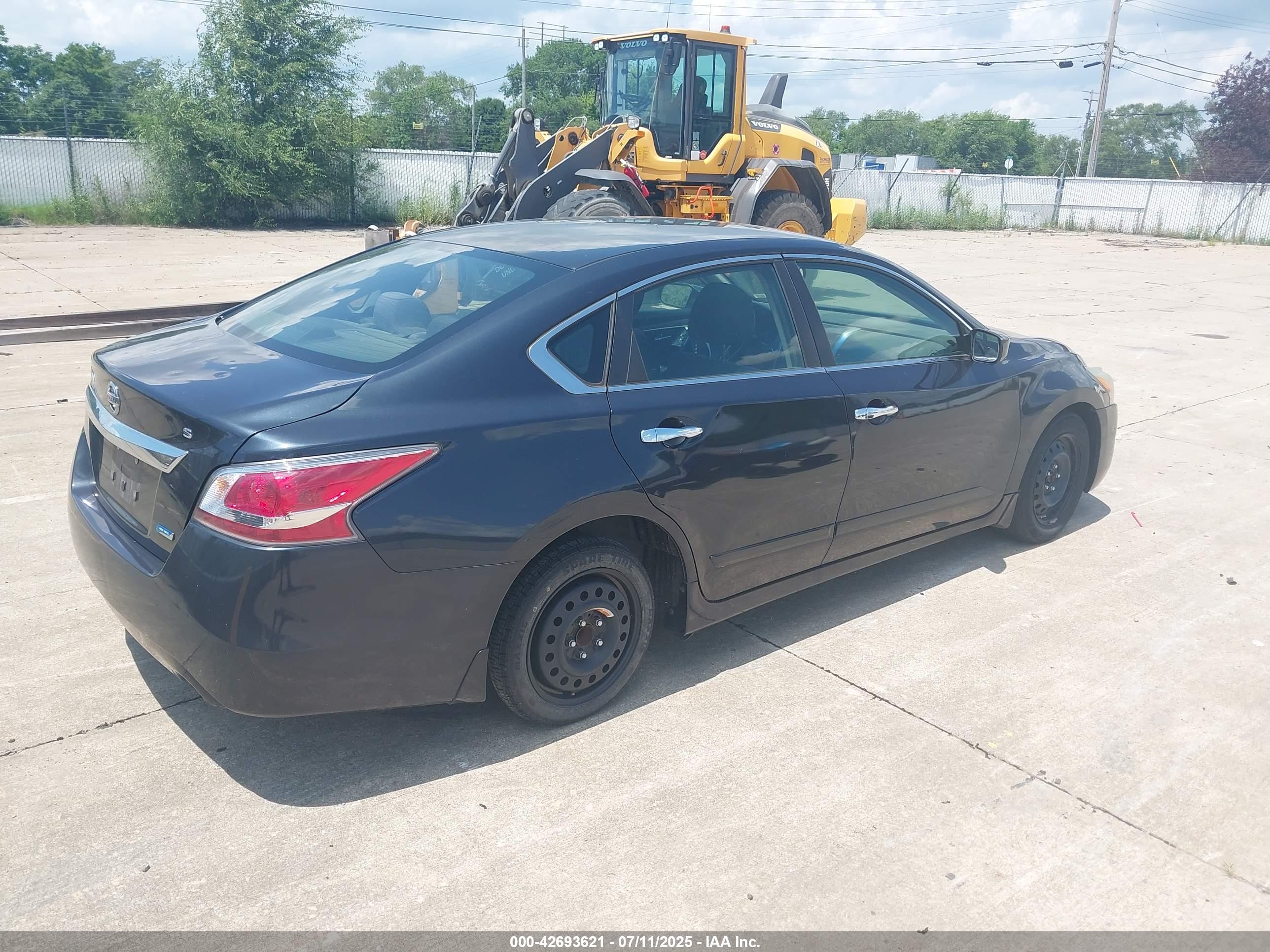 NISSAN ALTIMA image 4