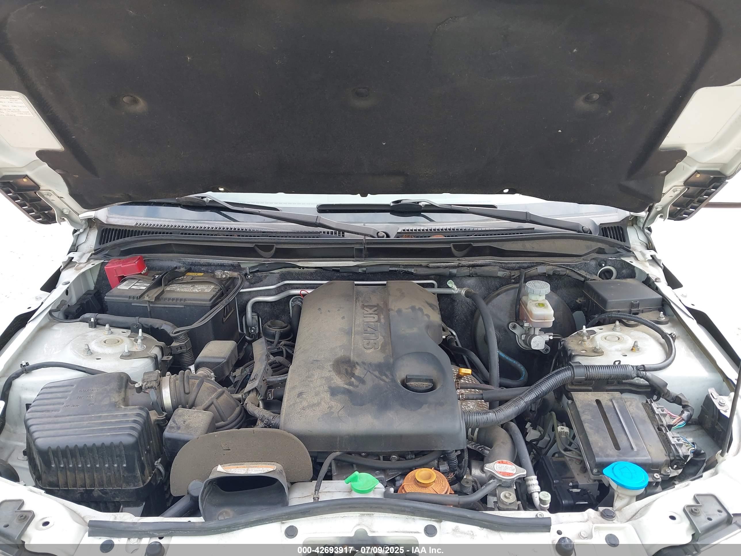 SUZUKI GRAND image 10