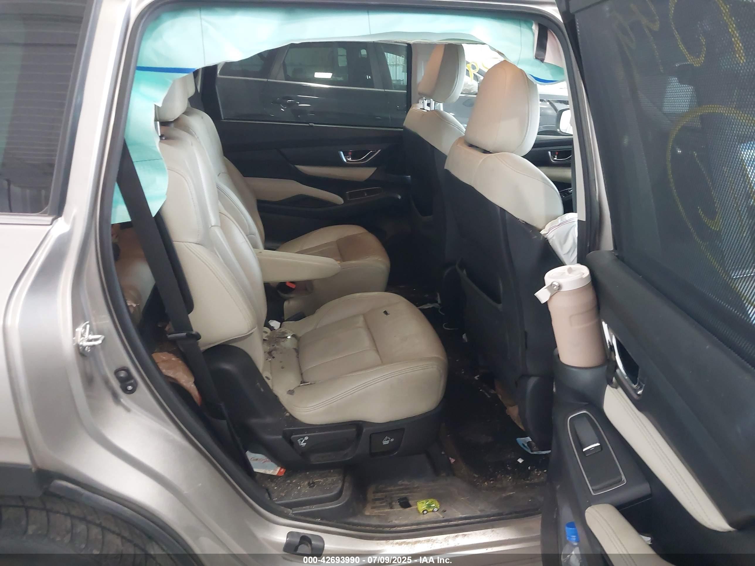 SUBARU ASCENT image 8