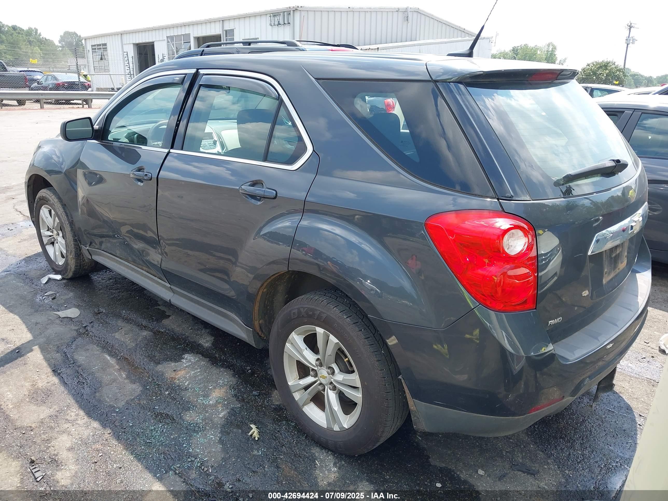 CHEVROLET EQUINOX image 3