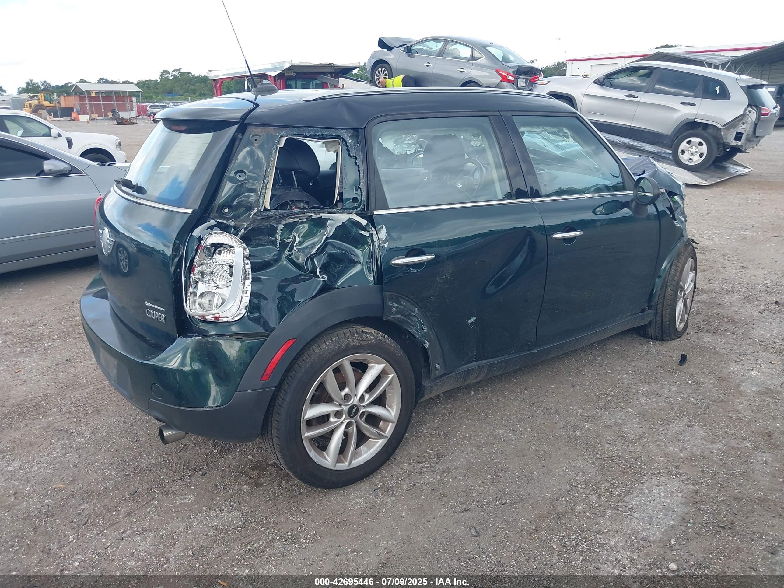 MINI COOPER image 4