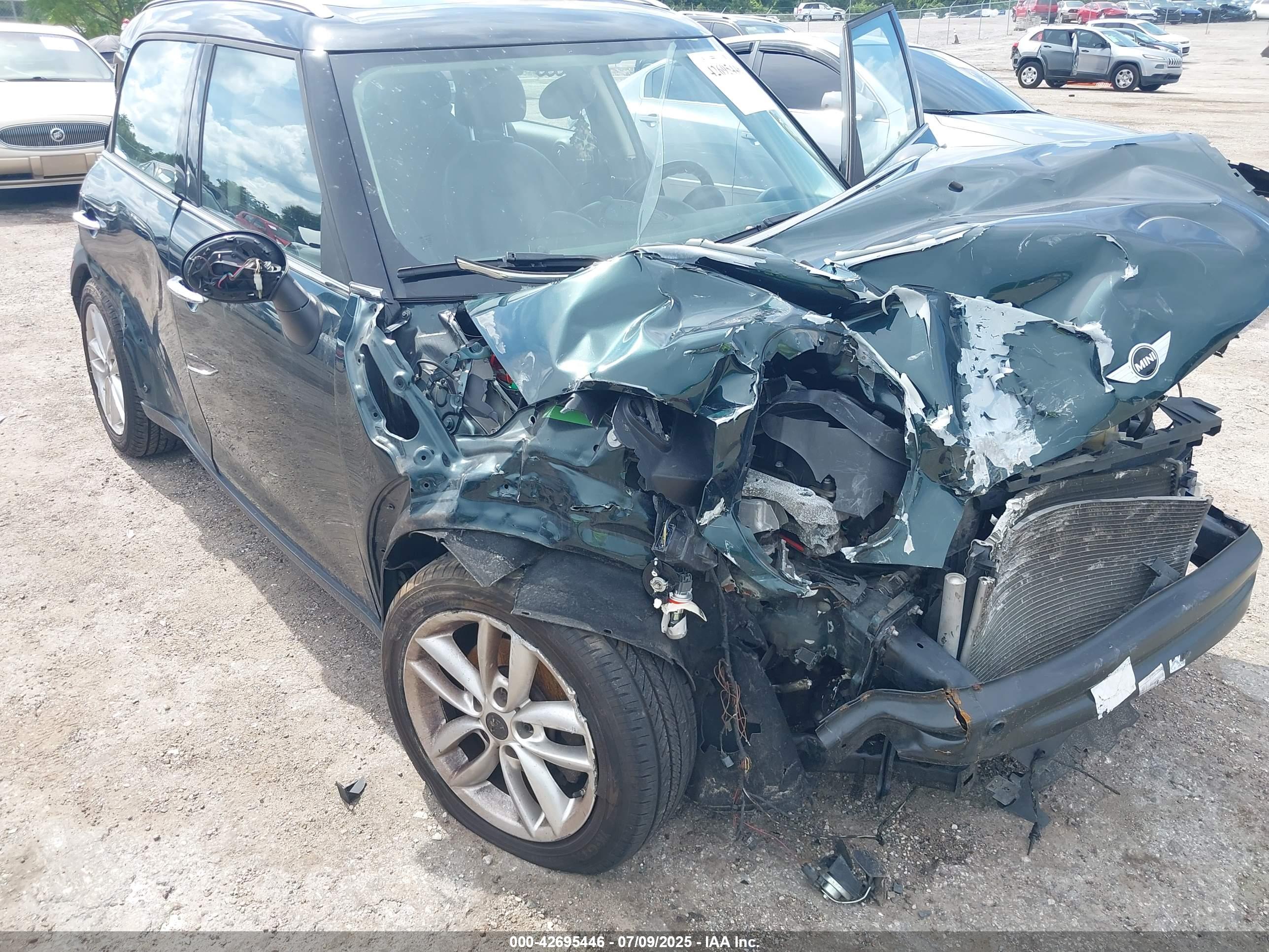 MINI COOPER image 6