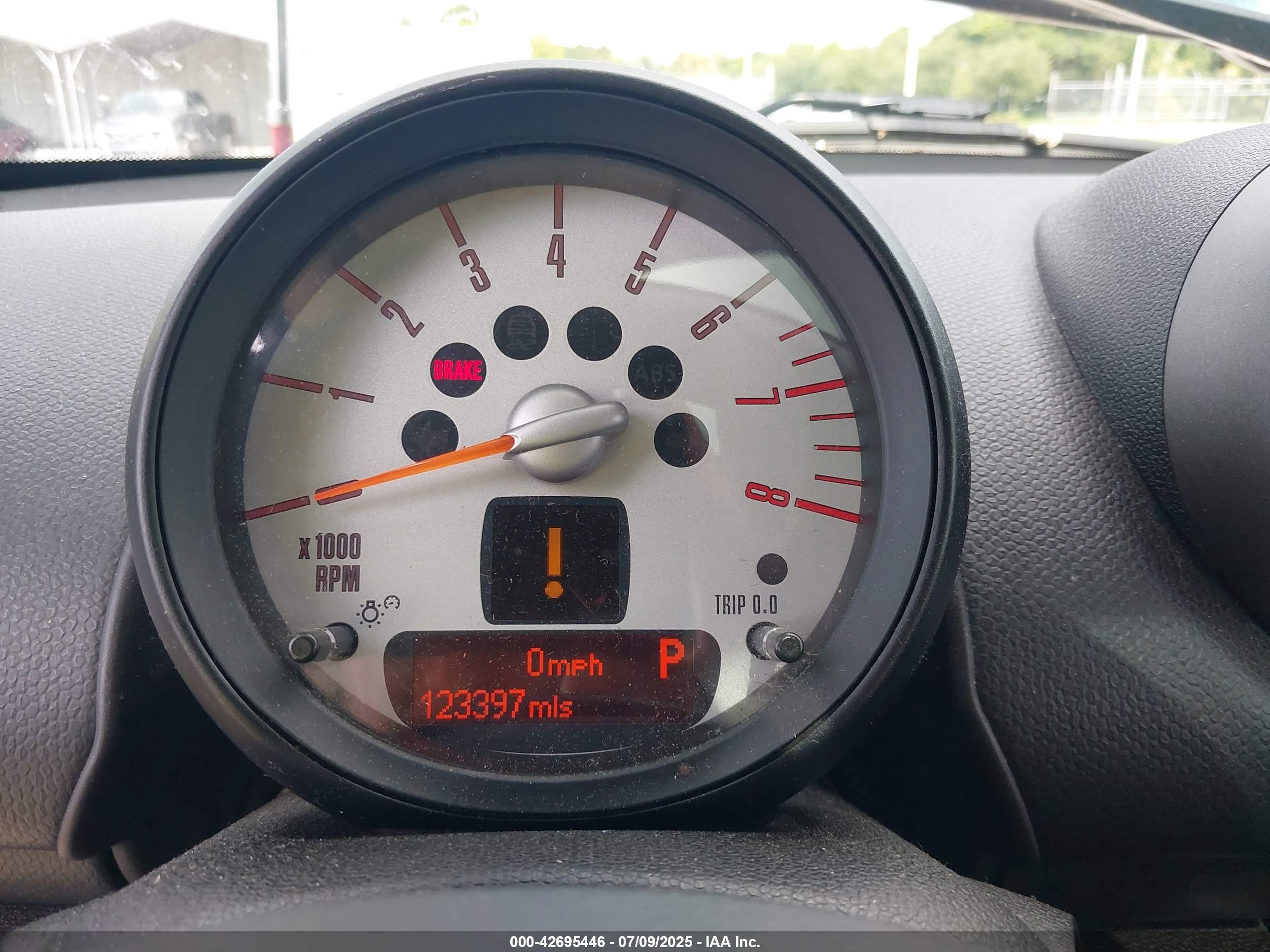MINI COOPER image 7