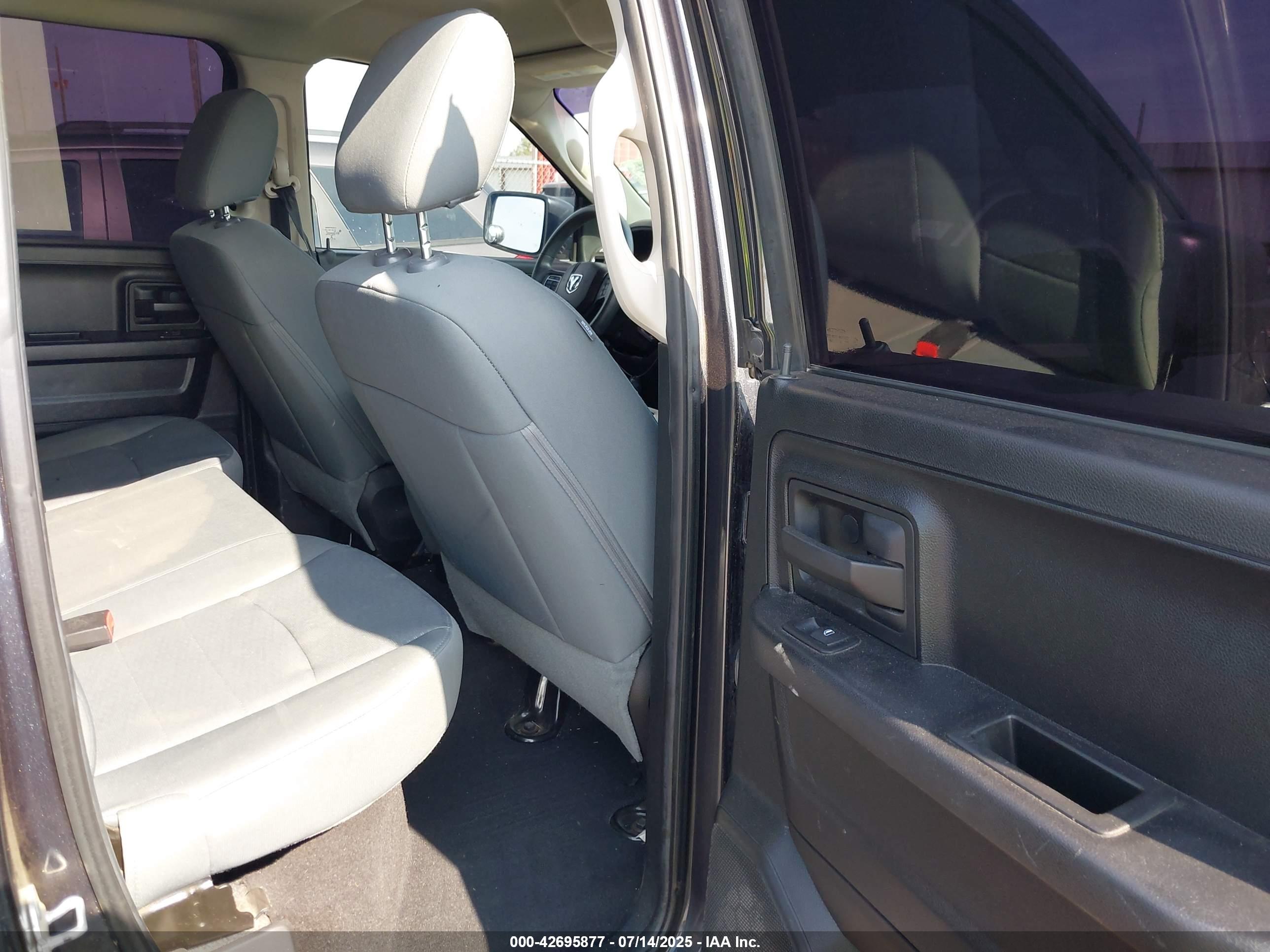 RAM 1500 image 8