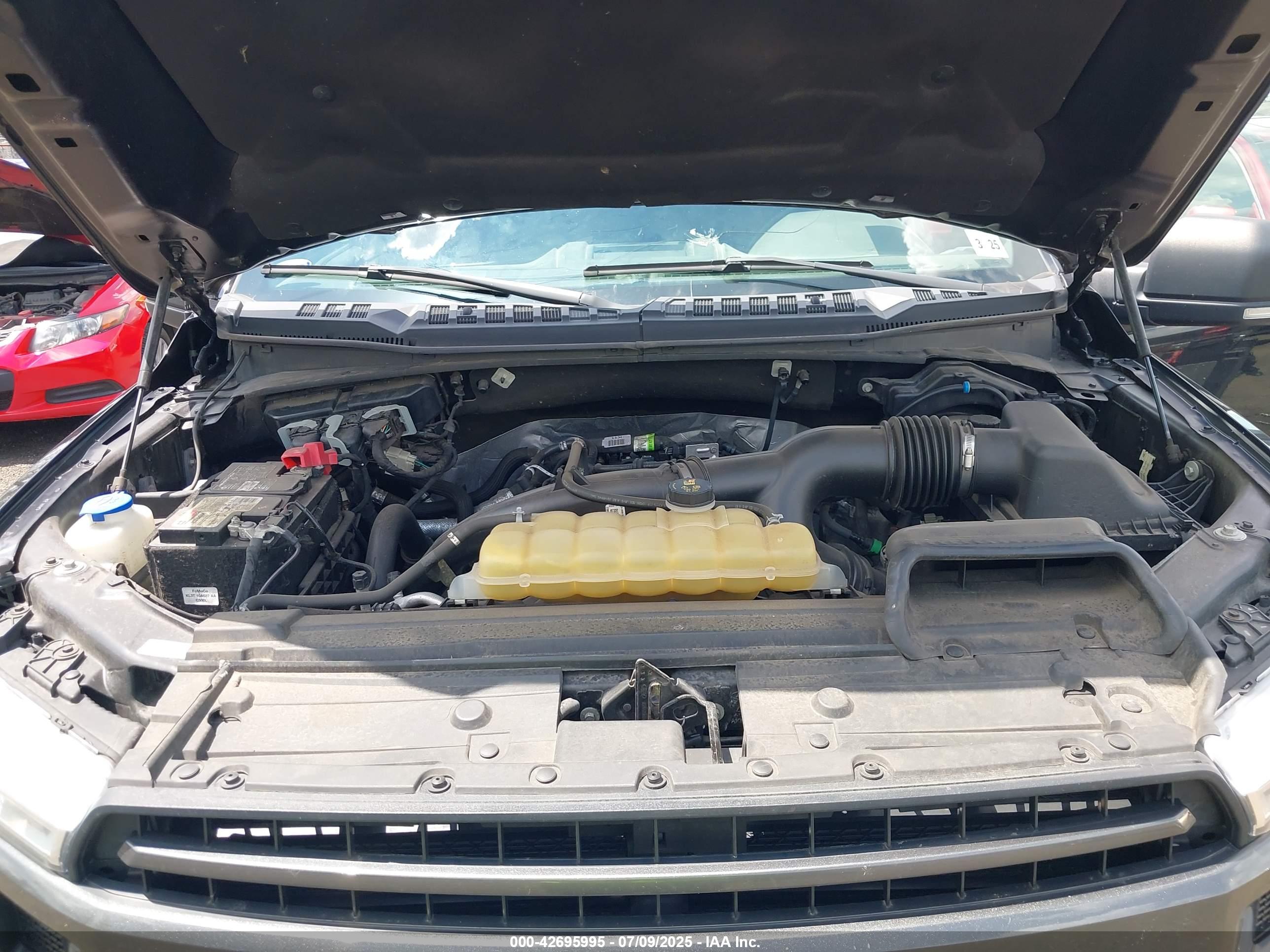 FORD F-150 image 10