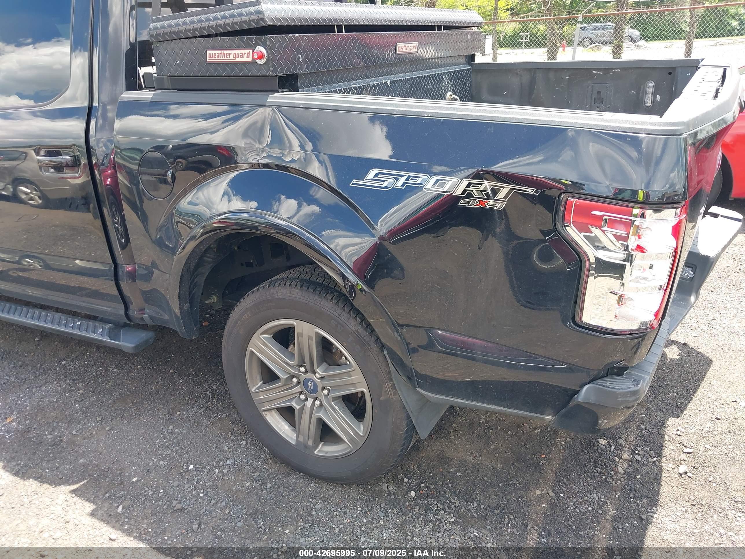 FORD F-150 image 6