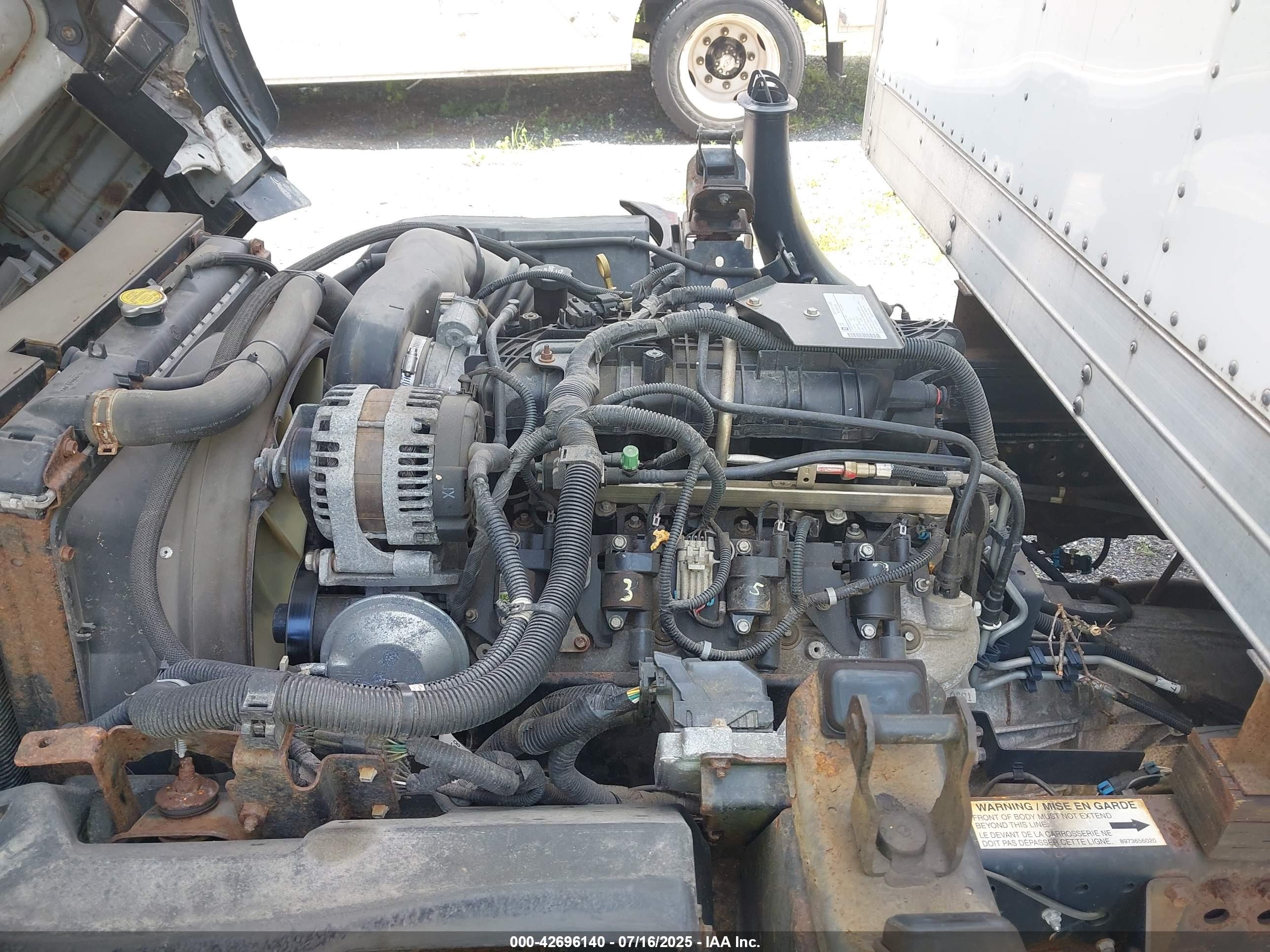 ISUZU NPR image 10