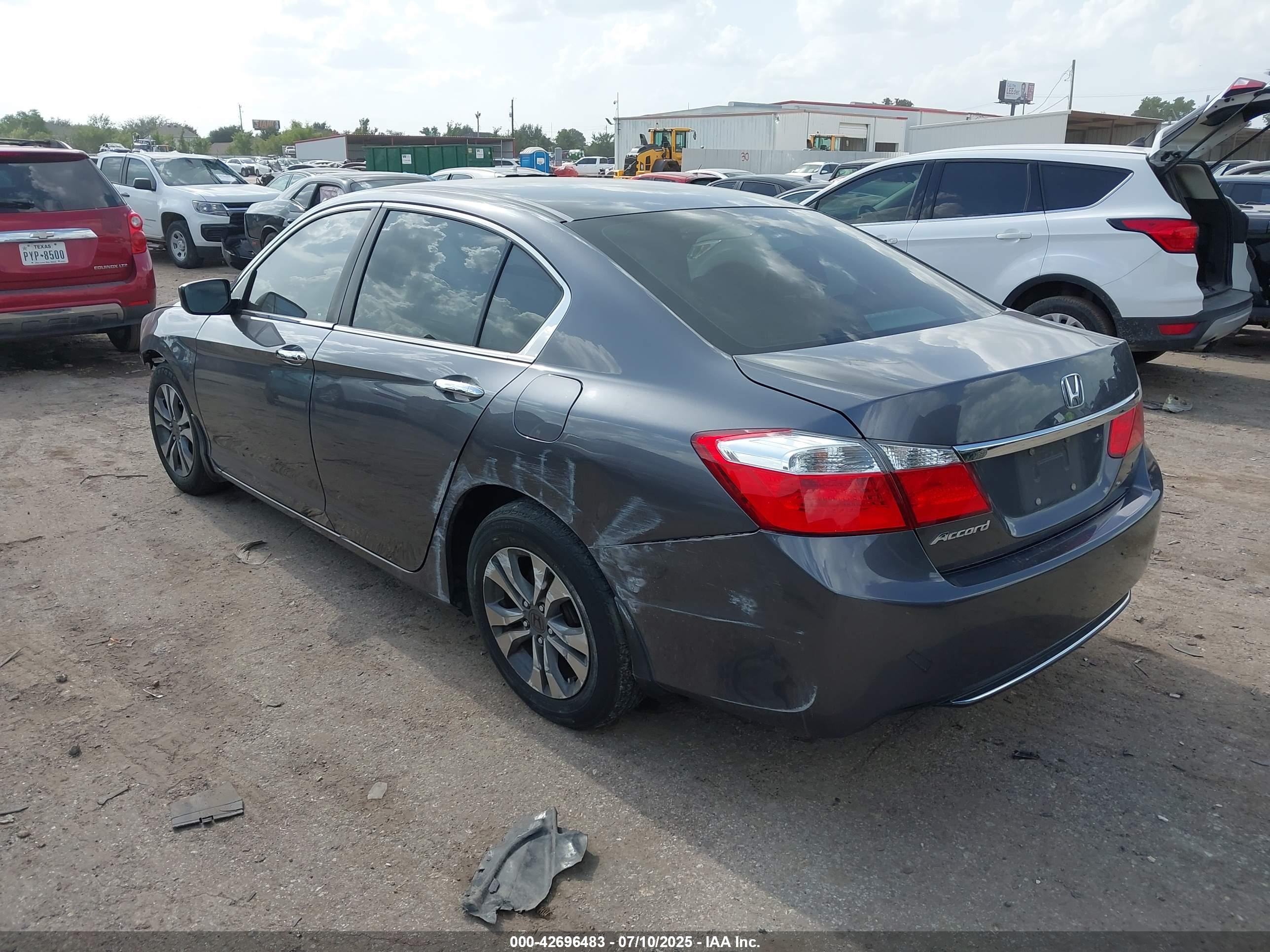 HONDA ACCORD image 3