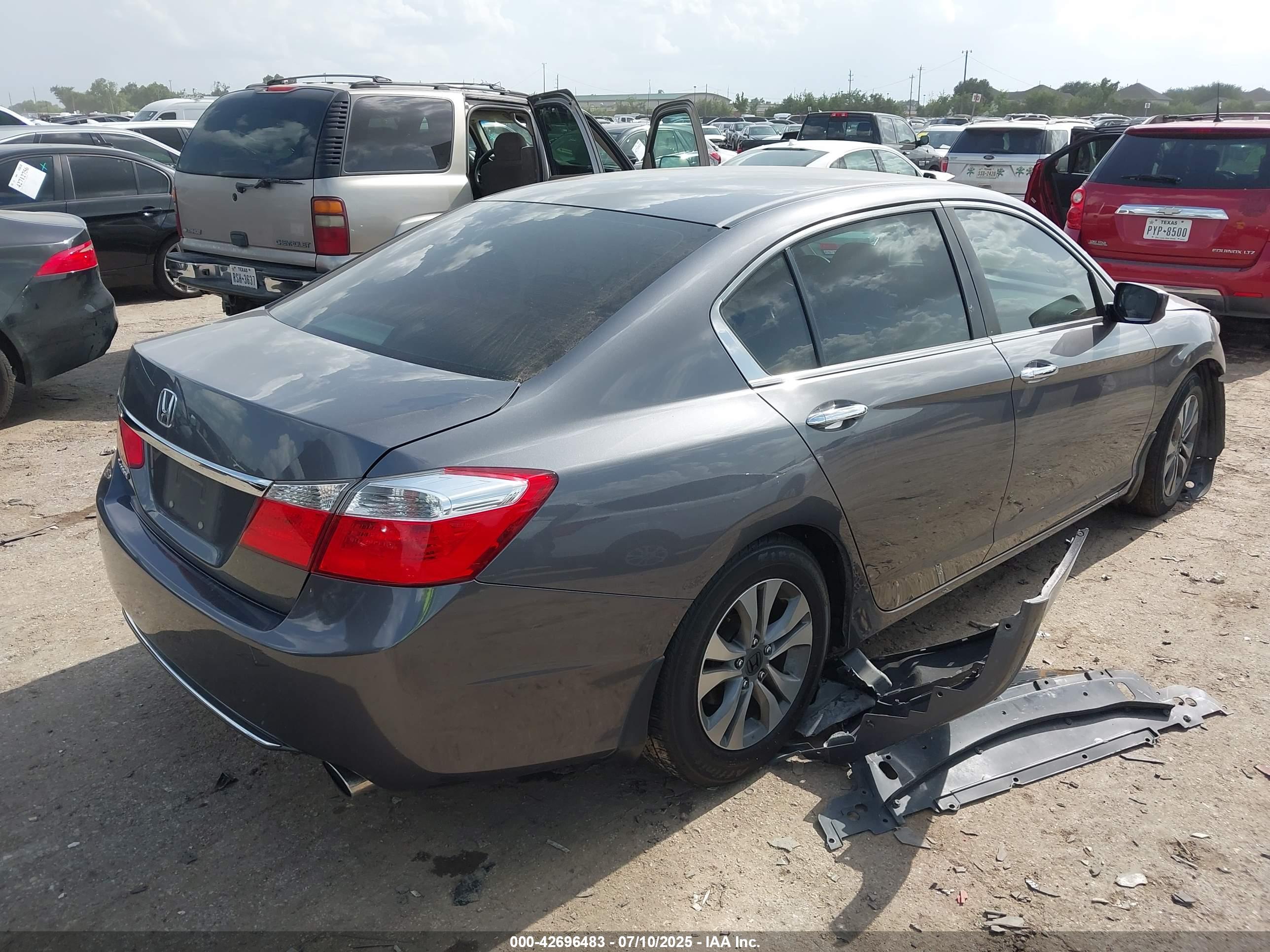 HONDA ACCORD image 4