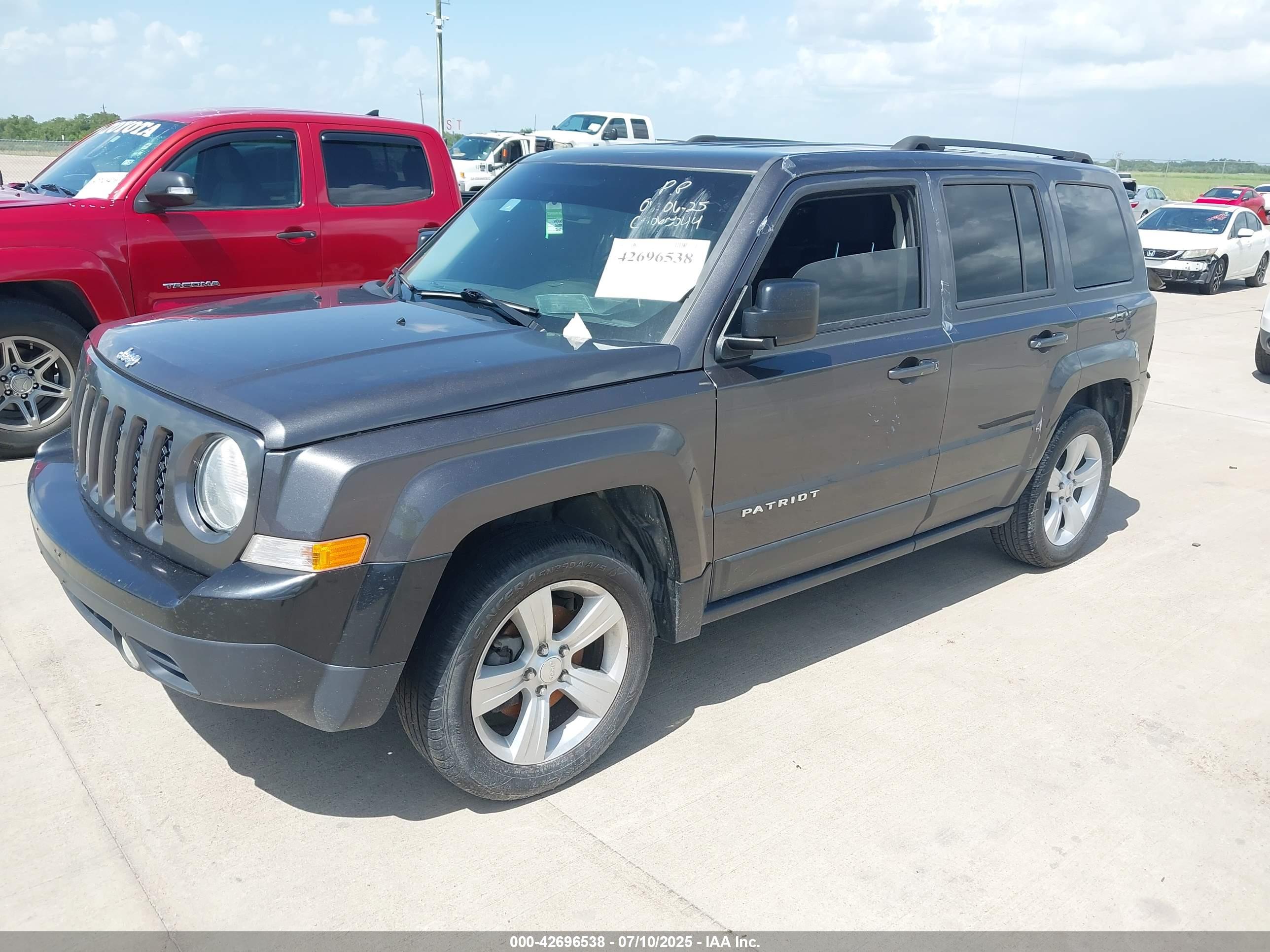 JEEP PATRIOT image 2