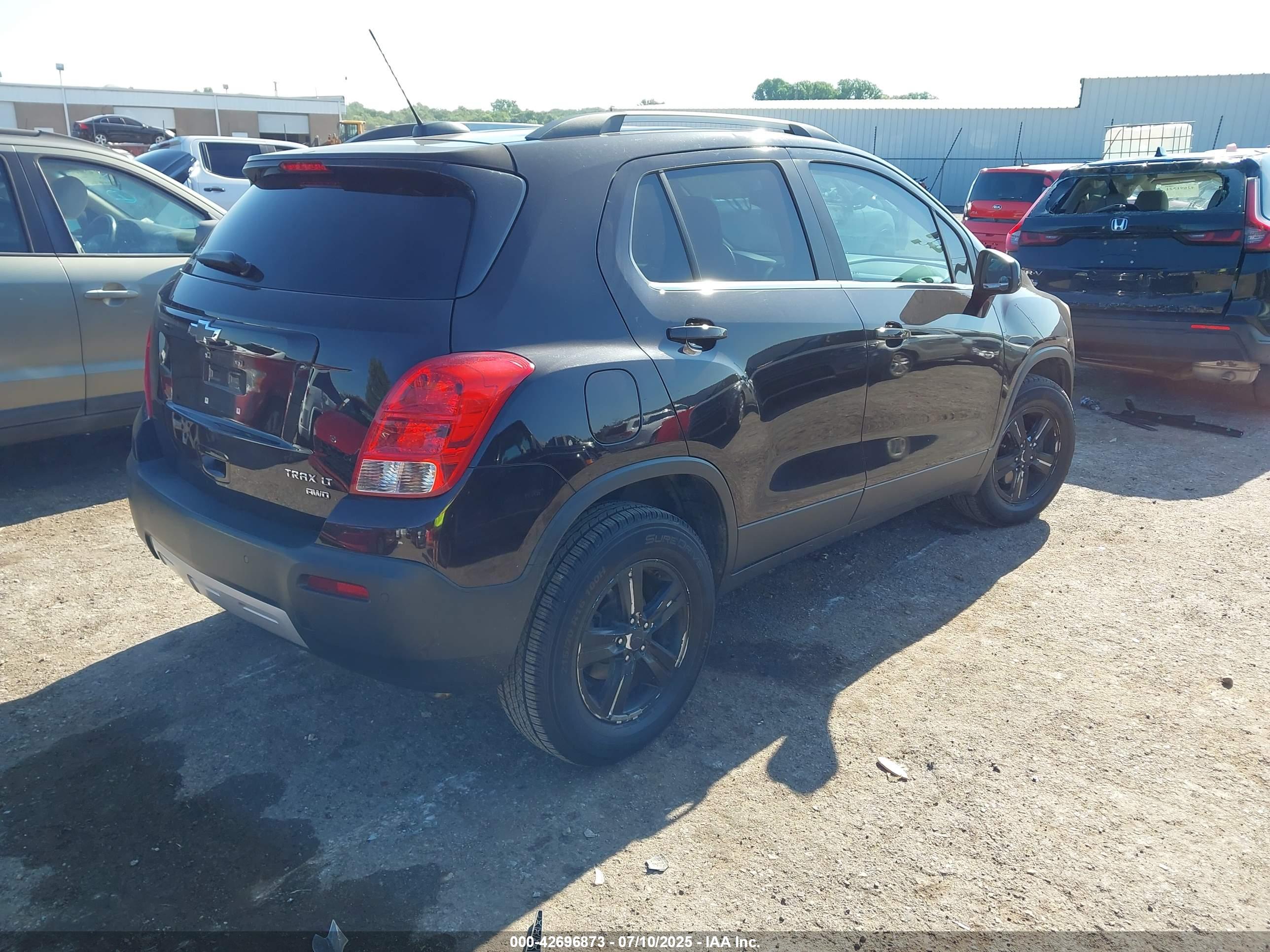 CHEVROLET TRAX image 4