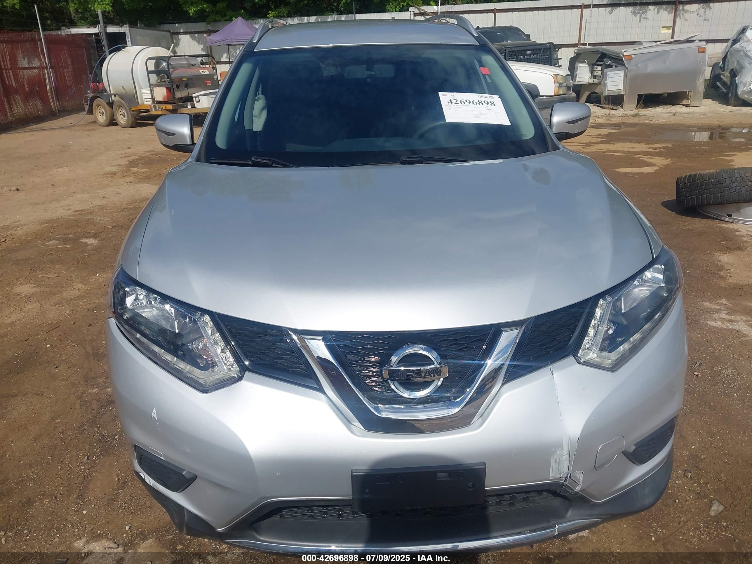 NISSAN ROGUE image 6