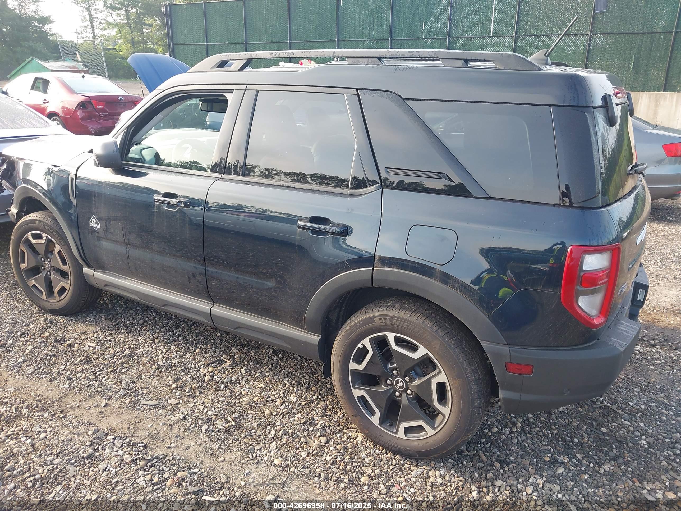 FORD BRONCO image 3