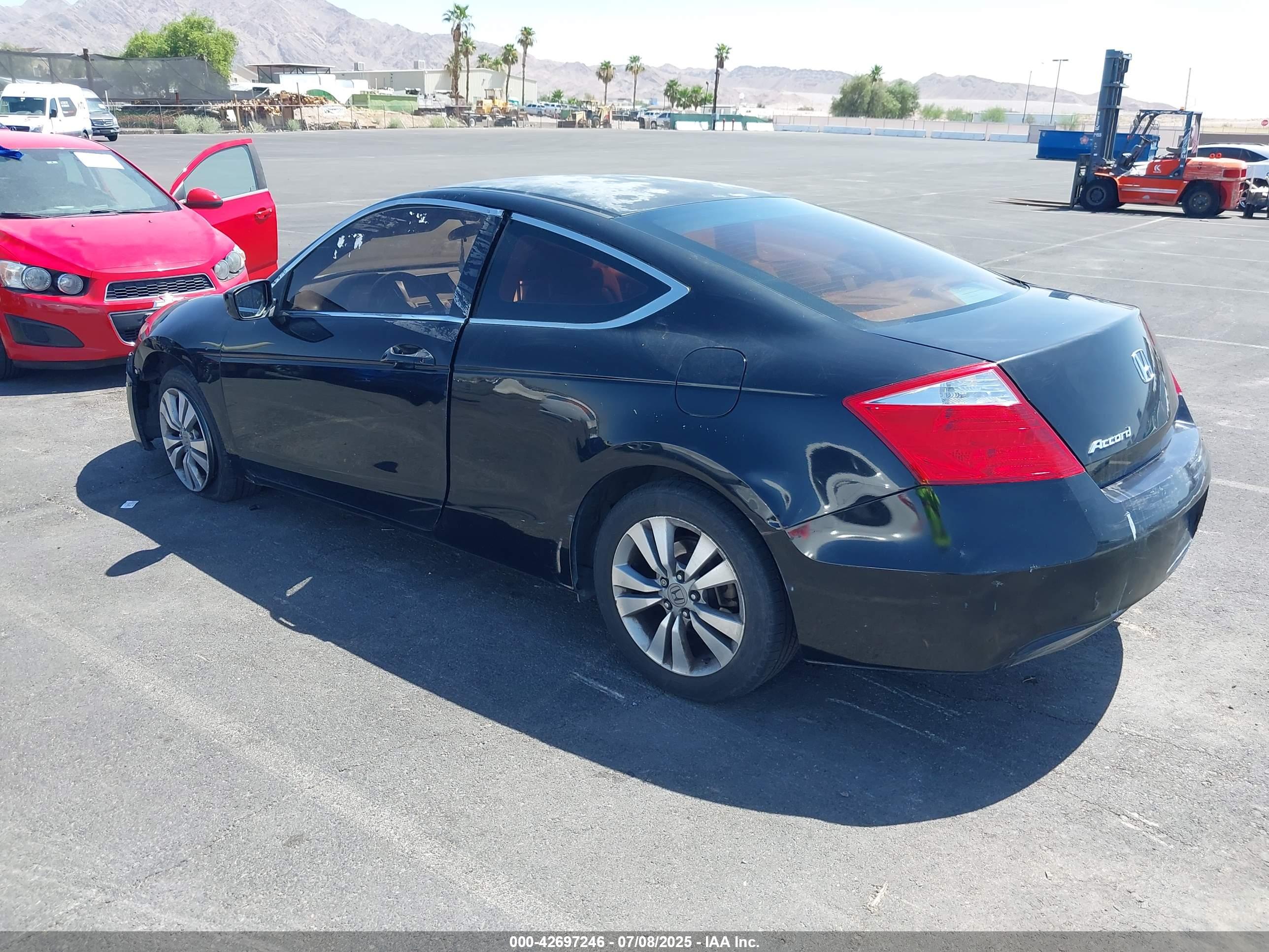 HONDA ACCORD image 3