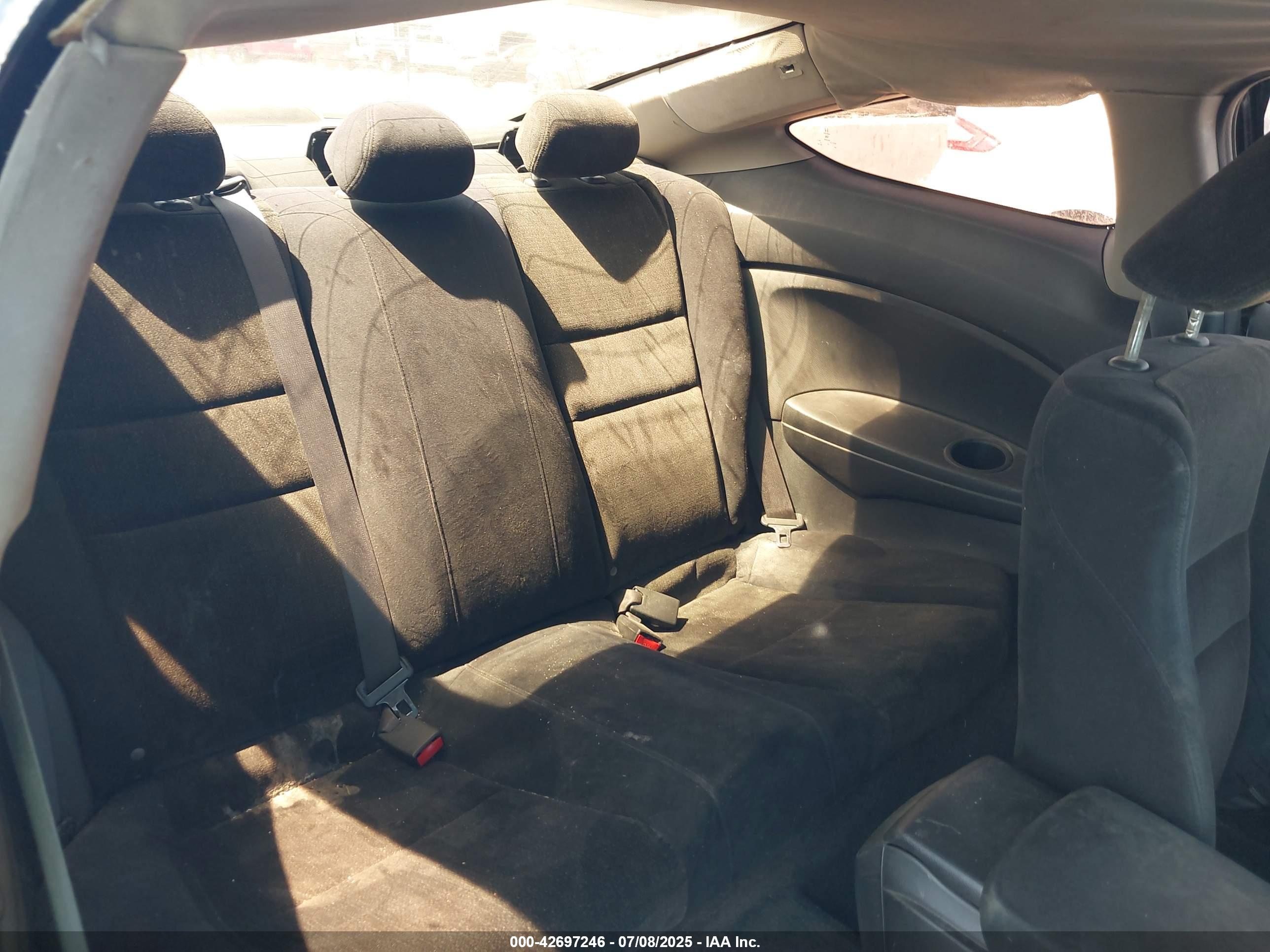 HONDA ACCORD image 8