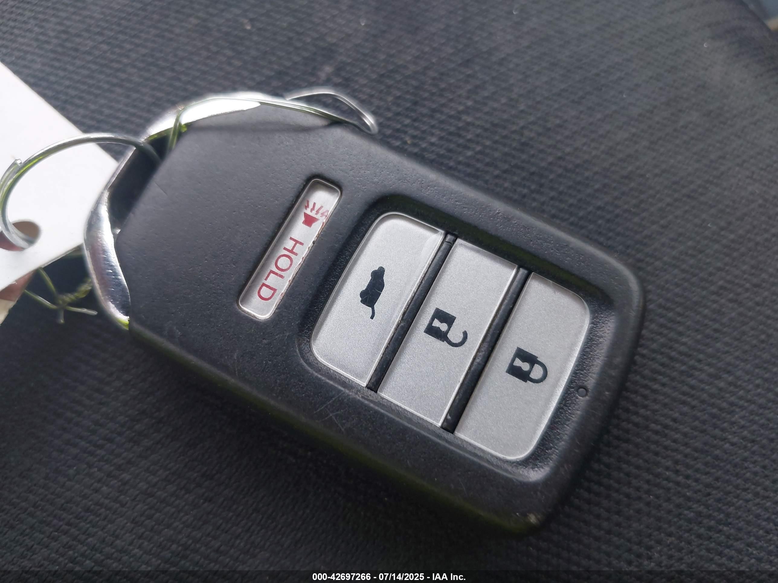HONDA CR-V image 11