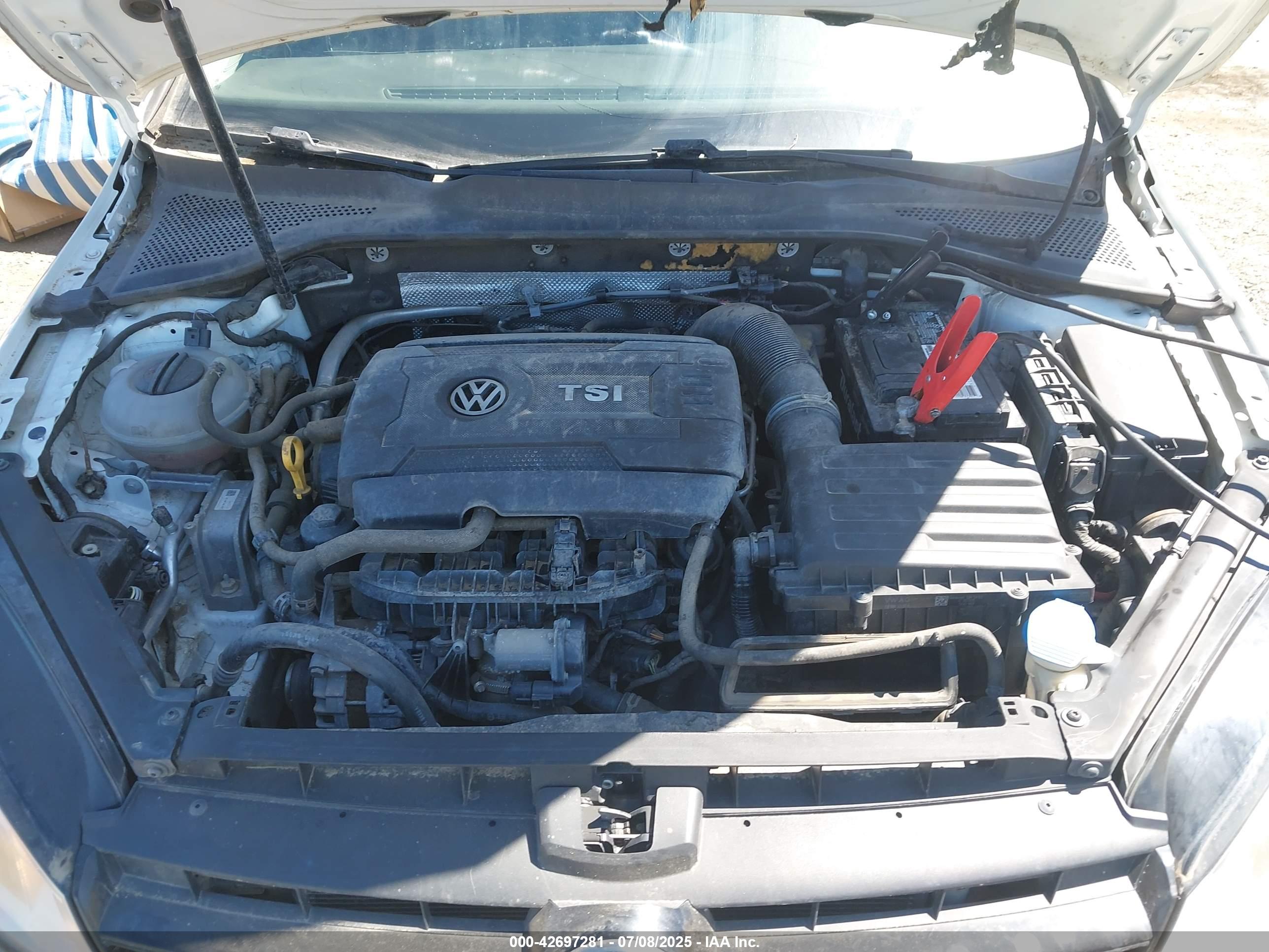 VOLKSWAGEN GOLF image 10