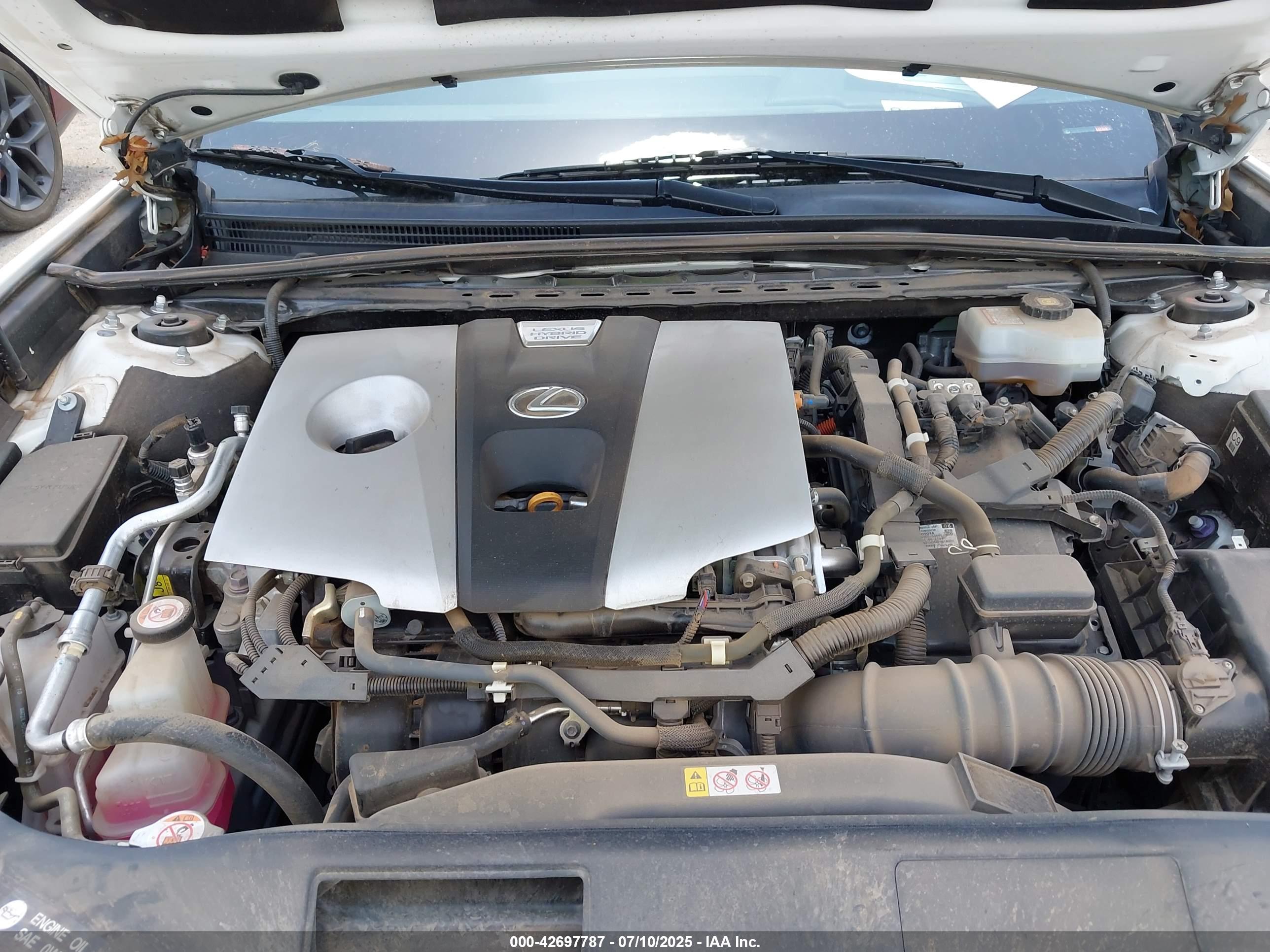 LEXUS ES image 10