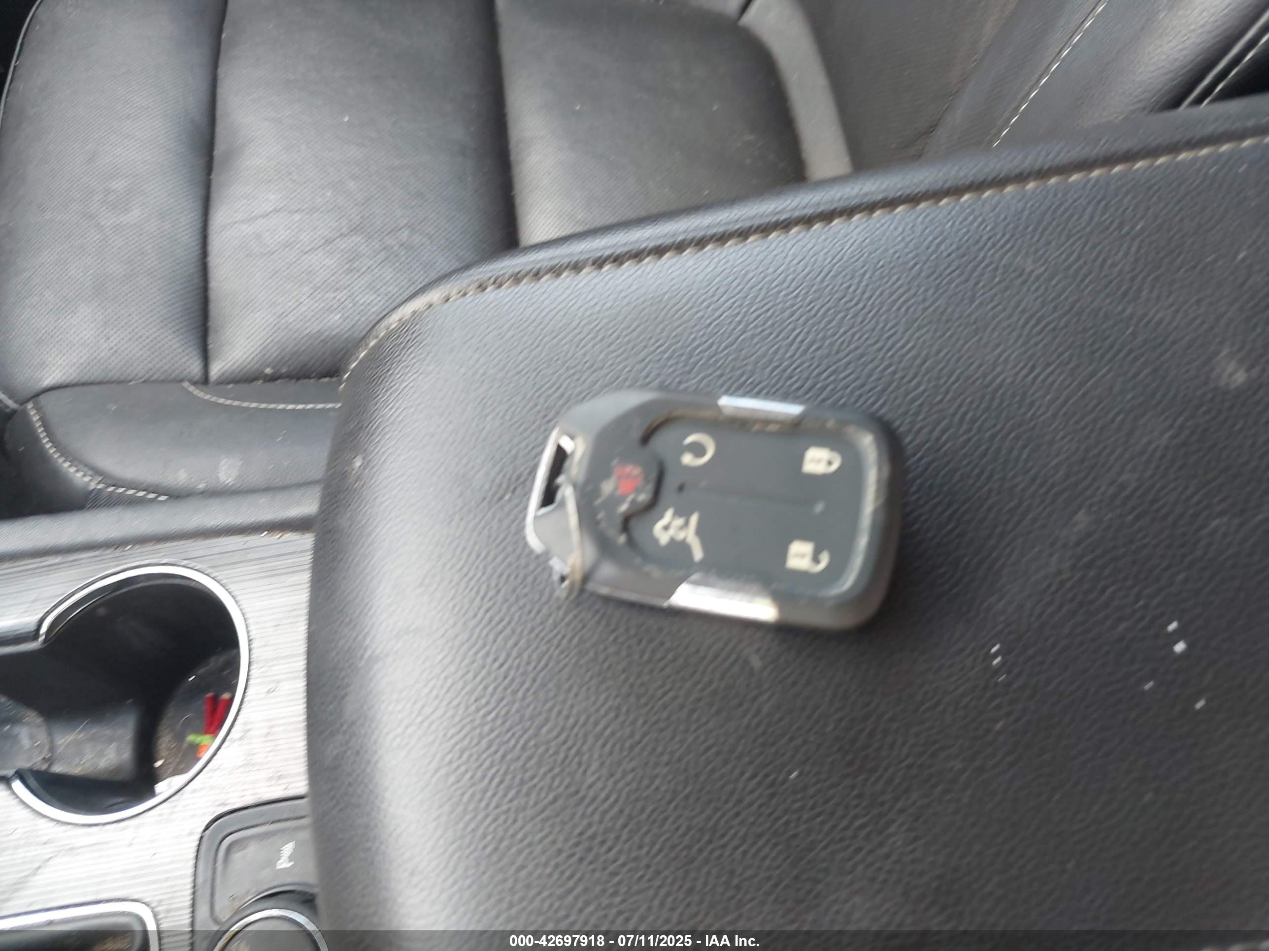 GMC ACADIA image 11