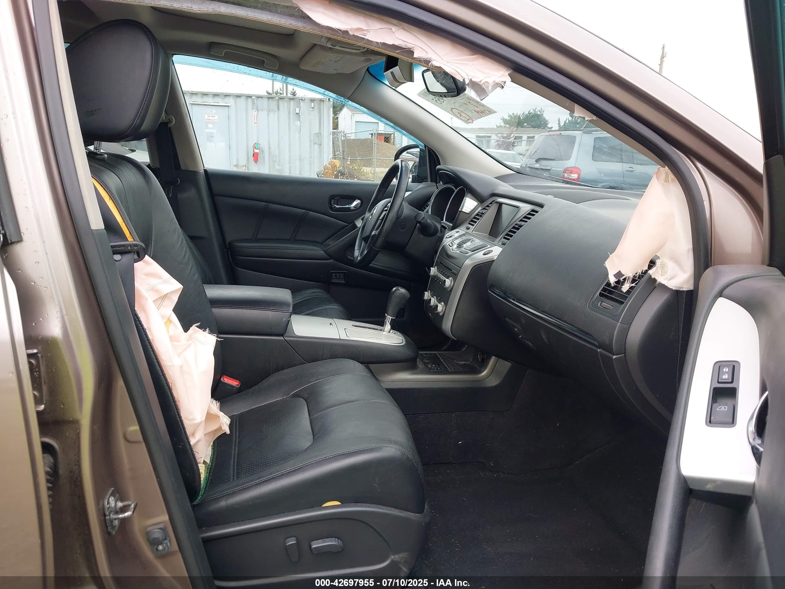 NISSAN MURANO image 5