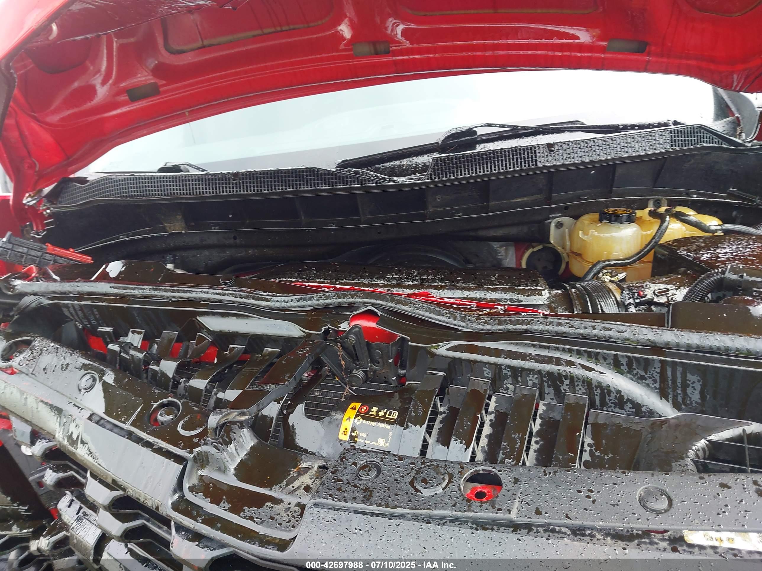 CHEVROLET SILVERADO image 10