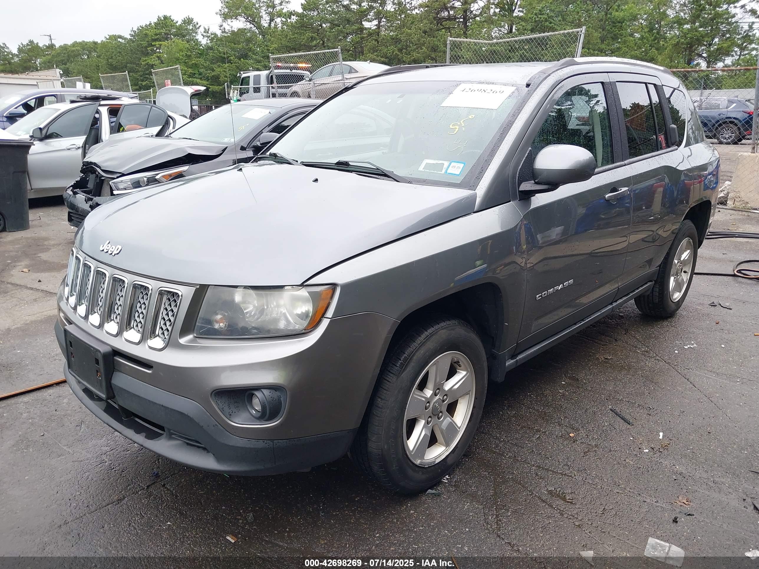JEEP COMPASS image 2
