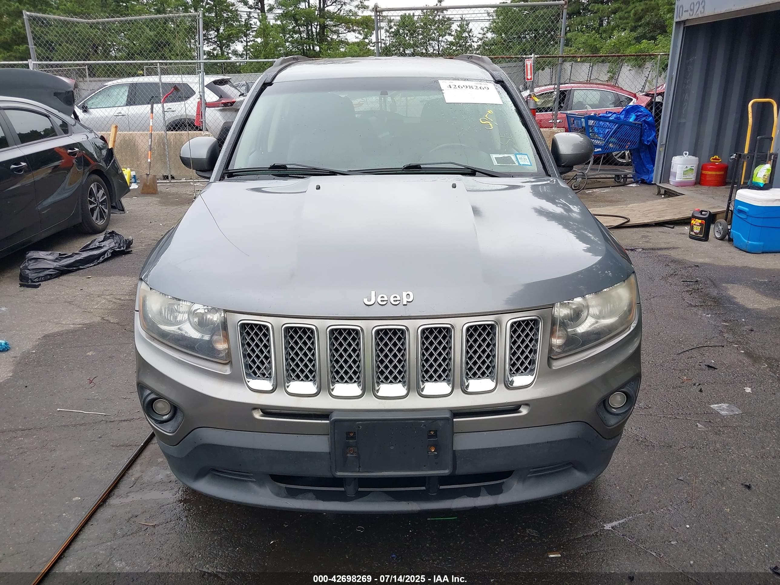 JEEP COMPASS image 6