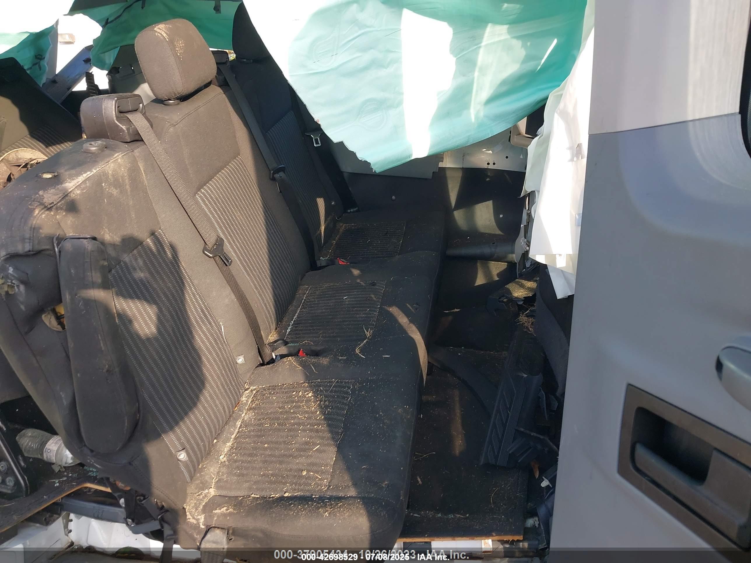 FORD TRANSIT-350 image 8