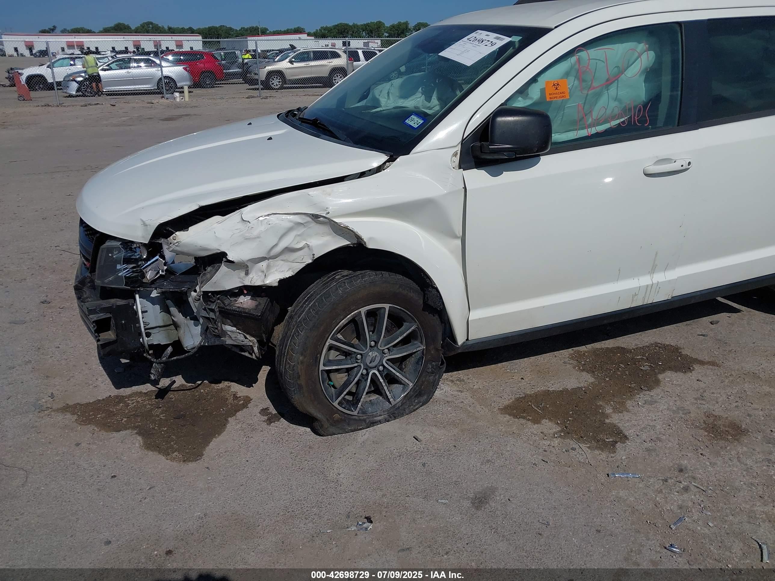 DODGE JOURNEY image 6