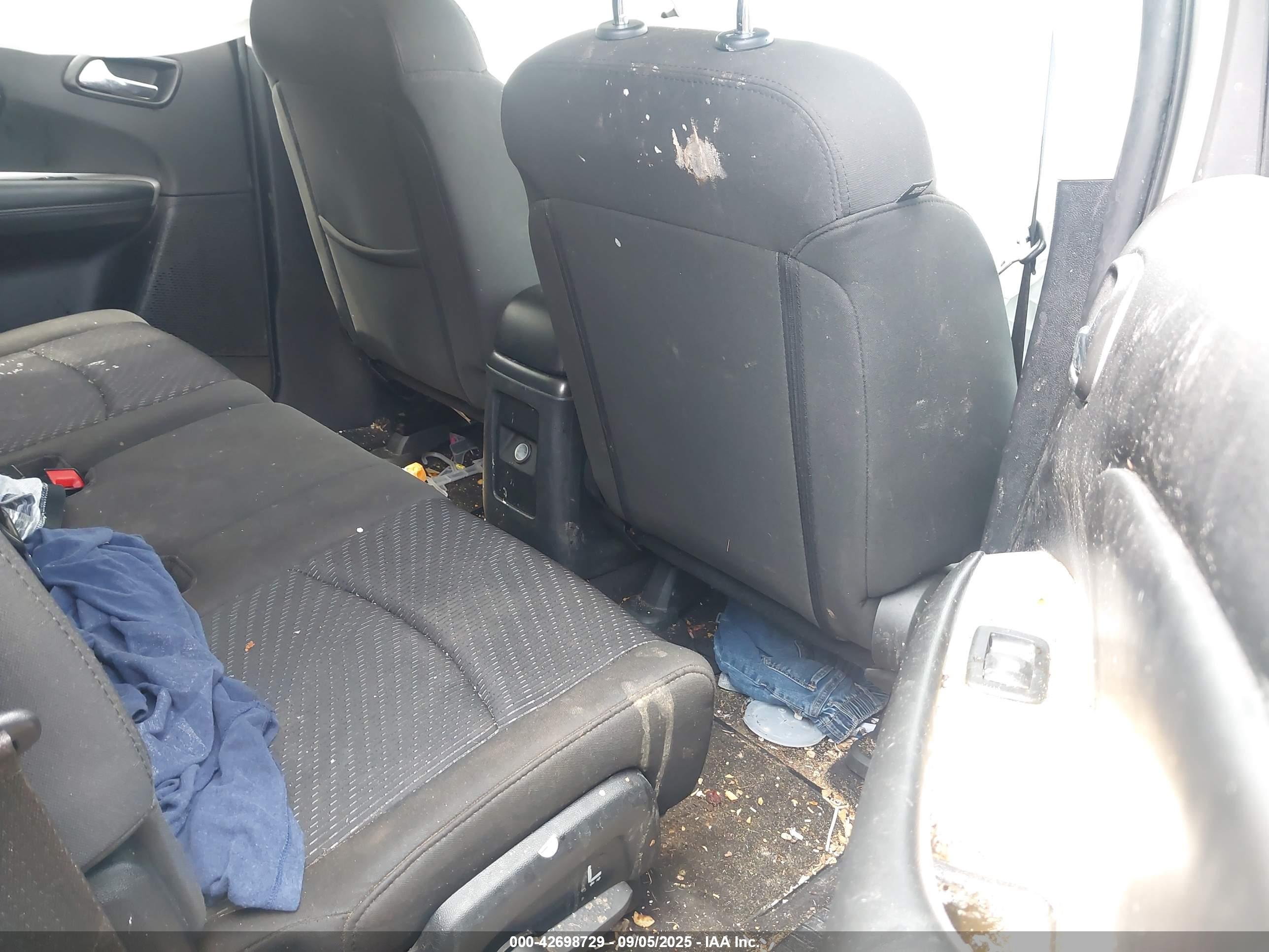 DODGE JOURNEY image 8
