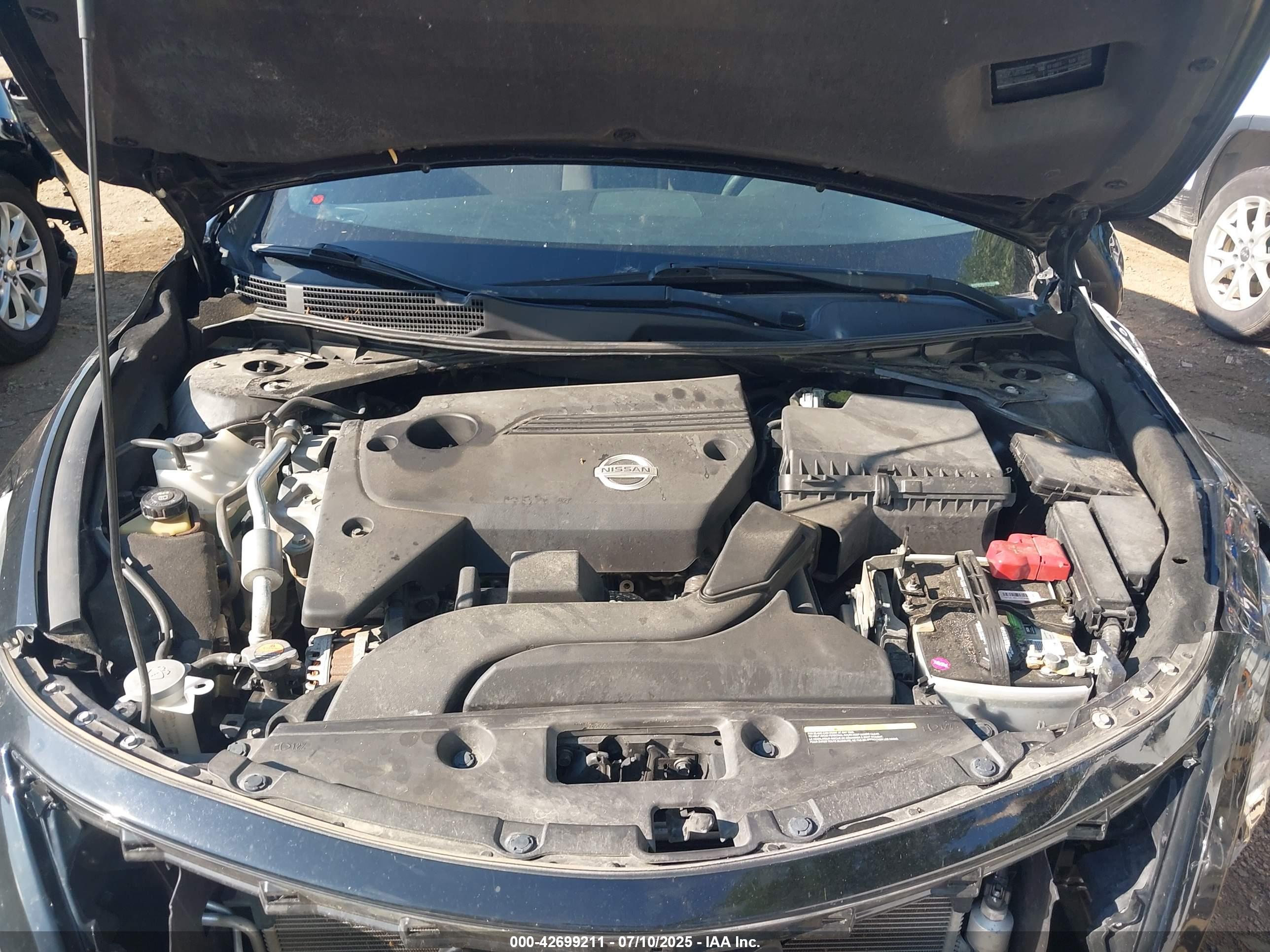 NISSAN ALTIMA image 10