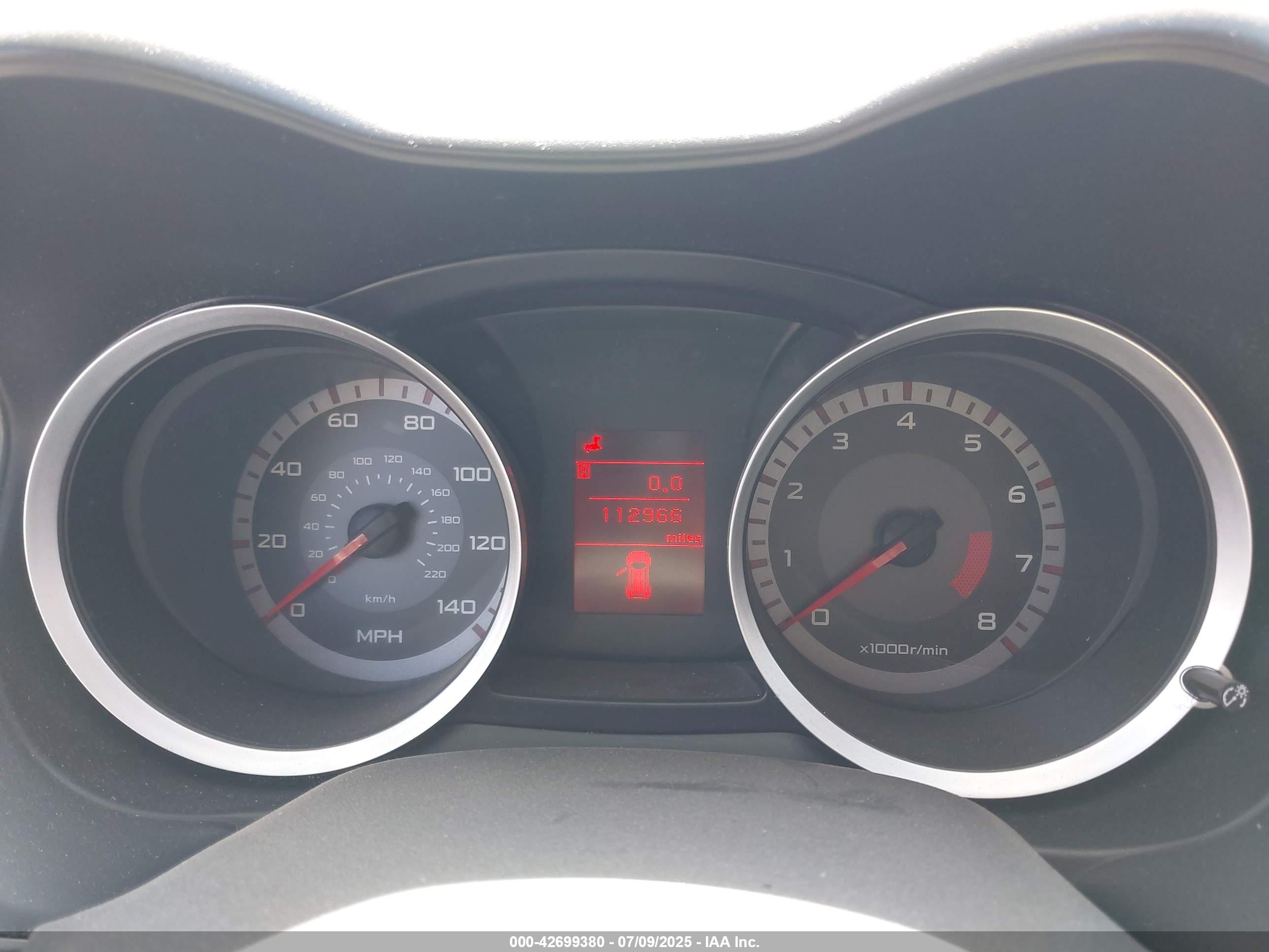 MITSUBISHI LANCER image 7