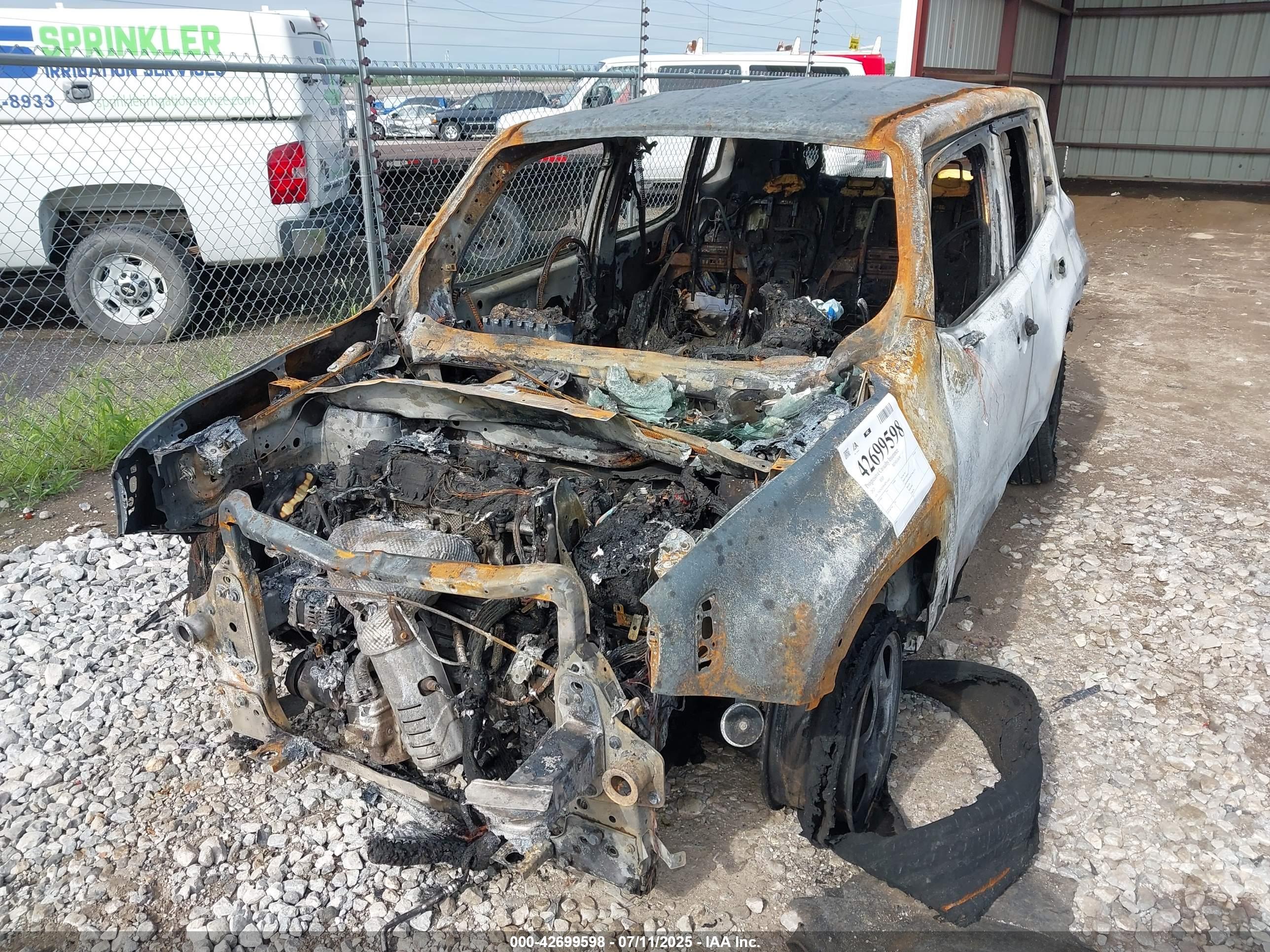 JEEP RENEGADE image 6