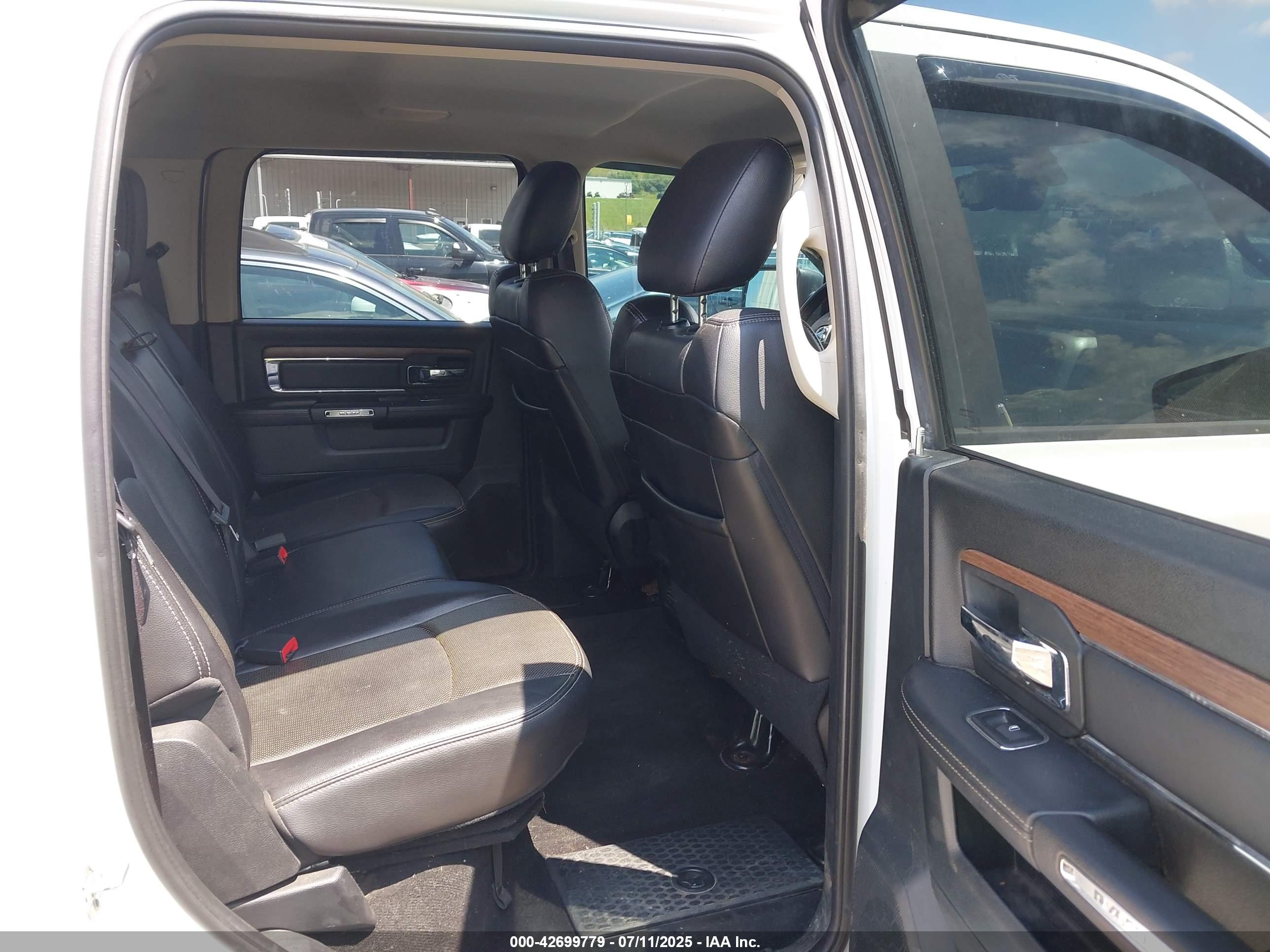 RAM 1500 image 8