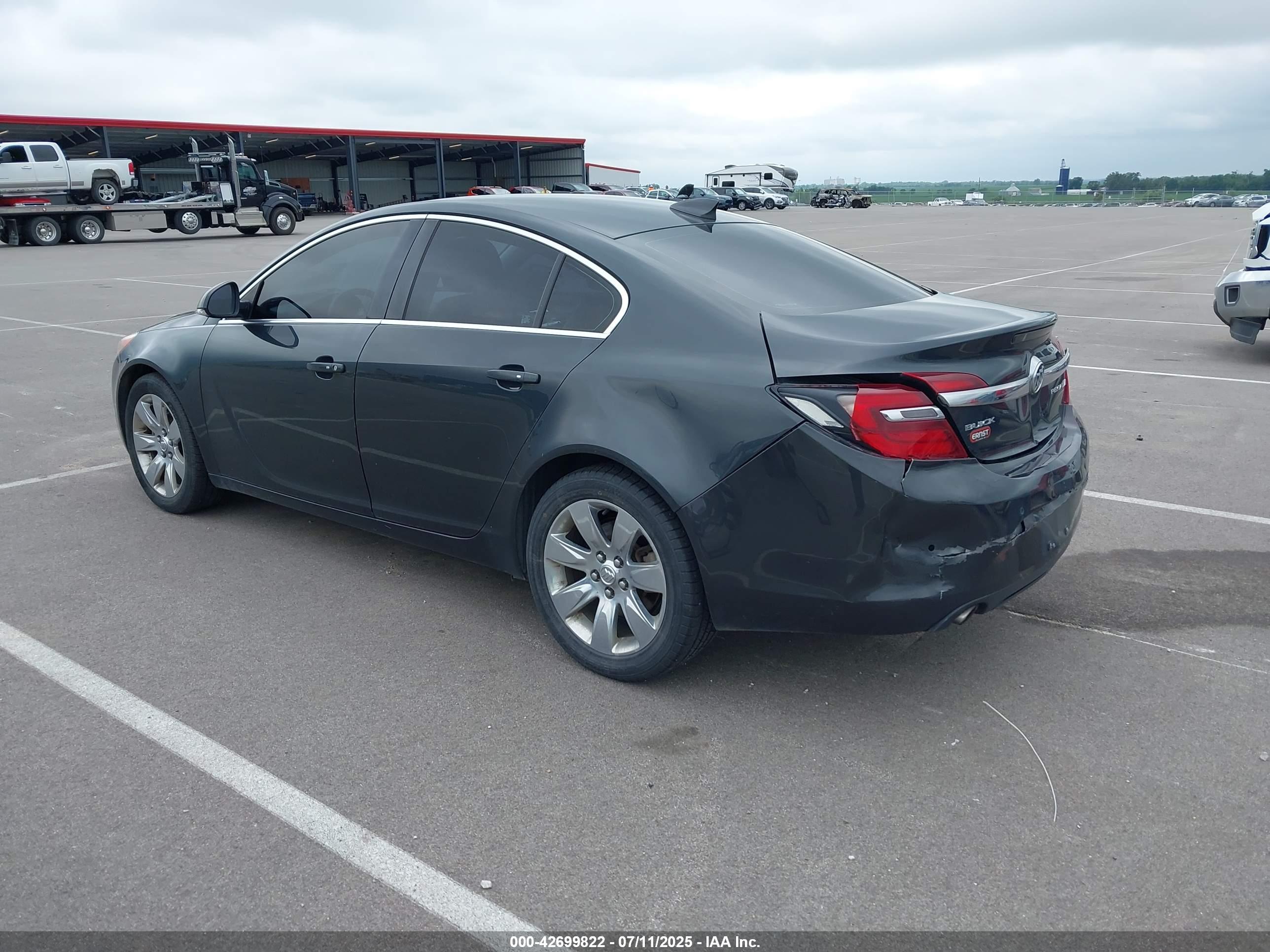 BUICK REGAL image 3
