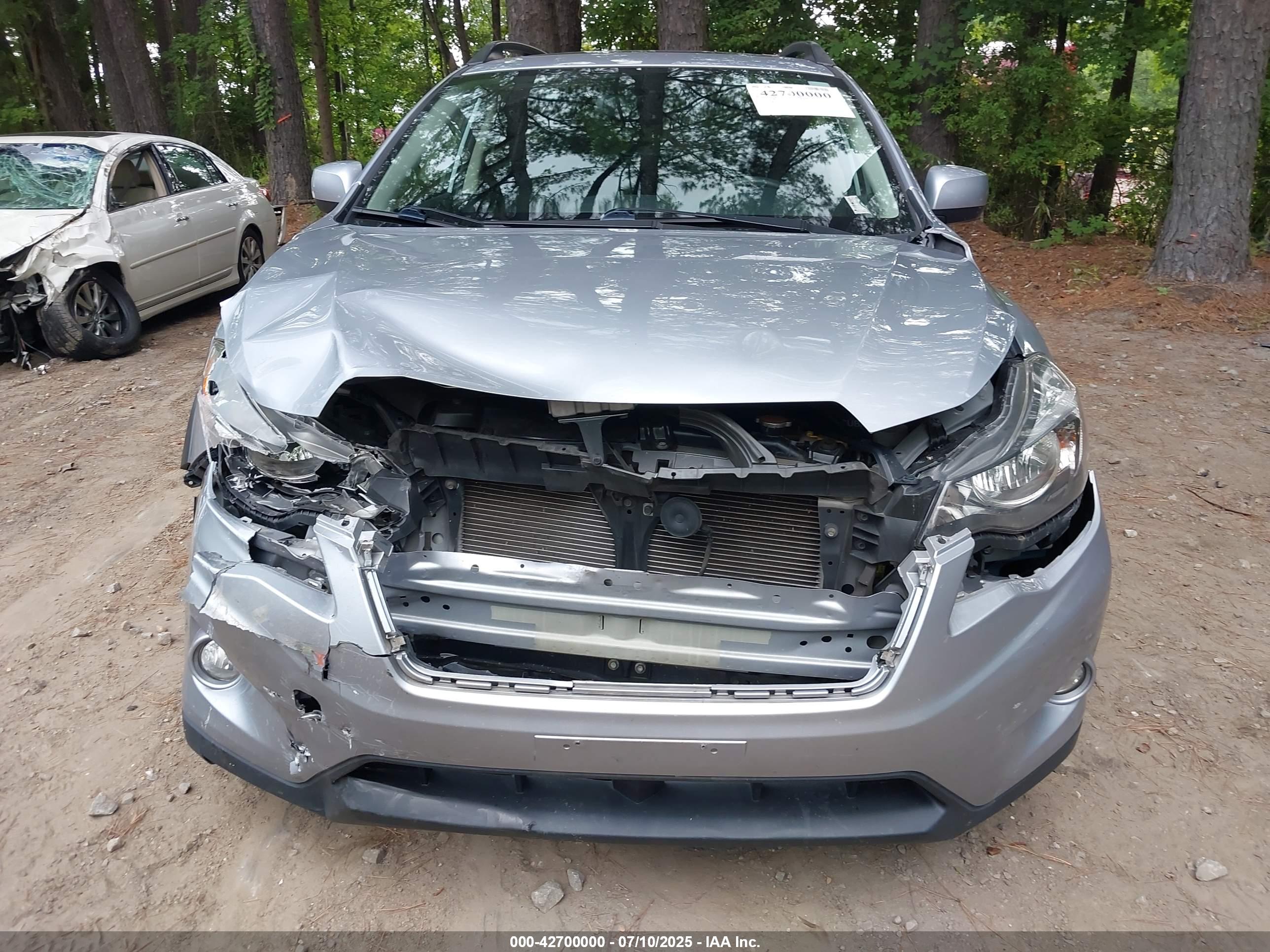 SUBARU XV image 6