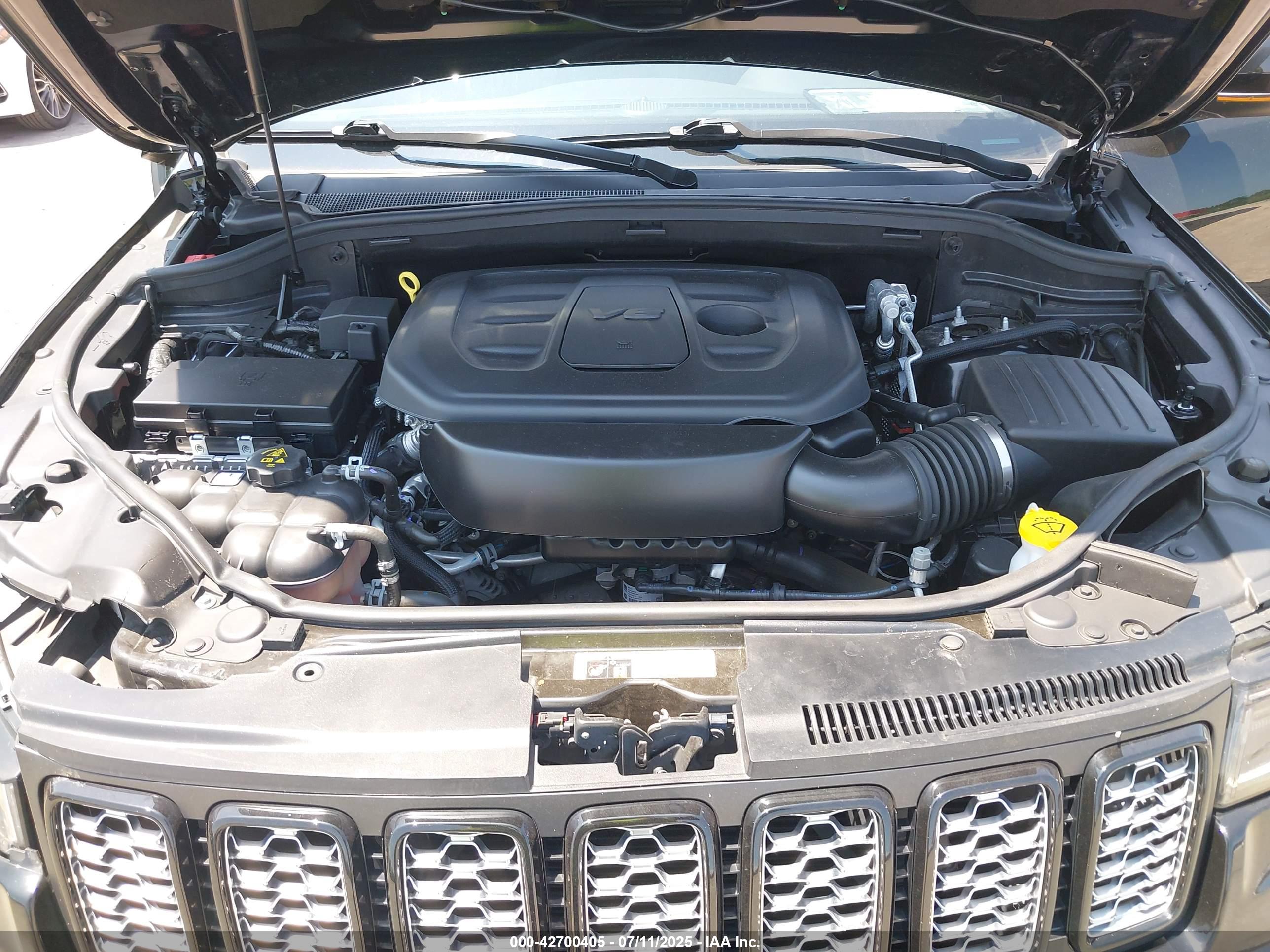 JEEP GRAND image 10