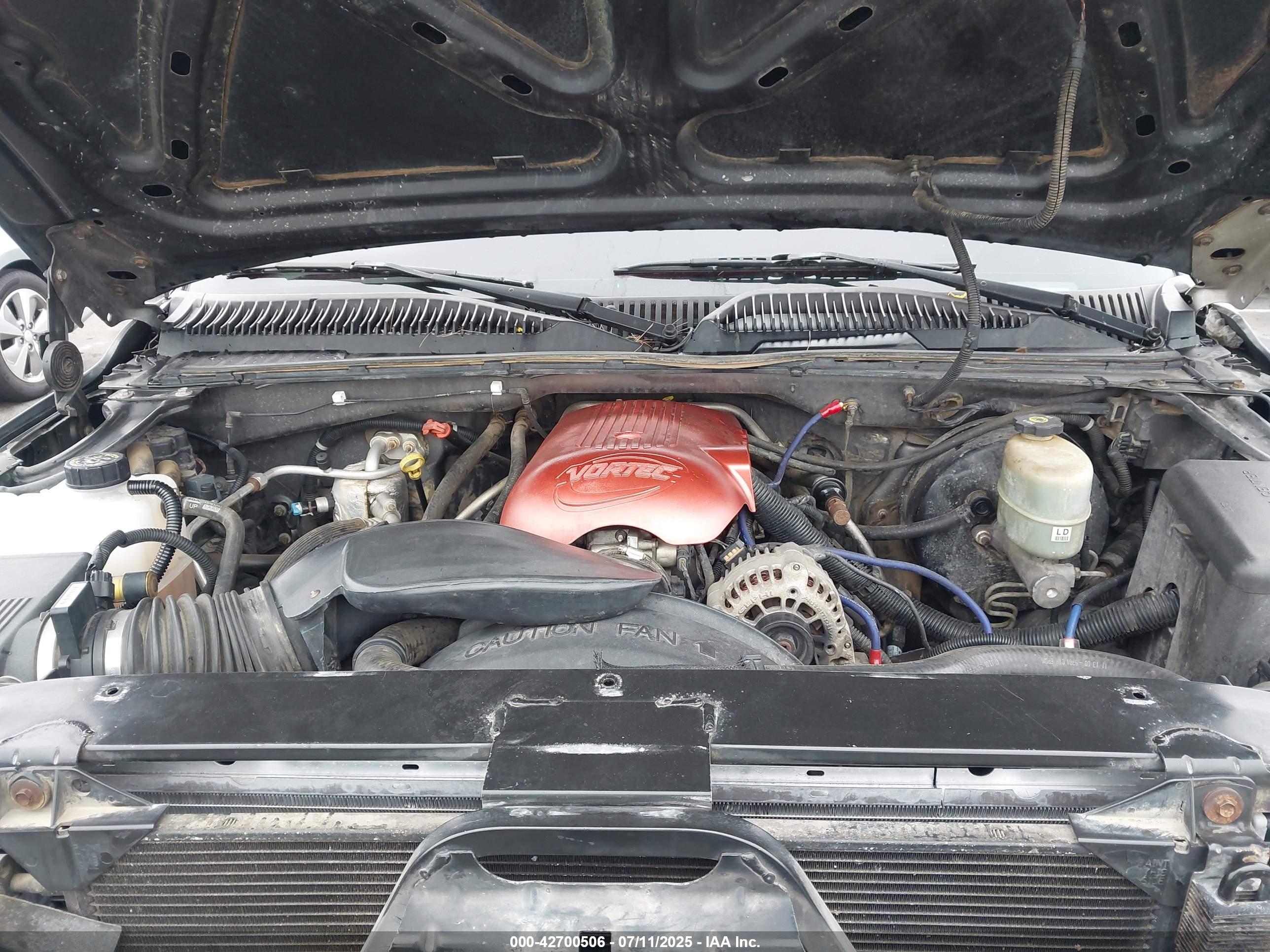 CHEVROLET SILVERADO image 10