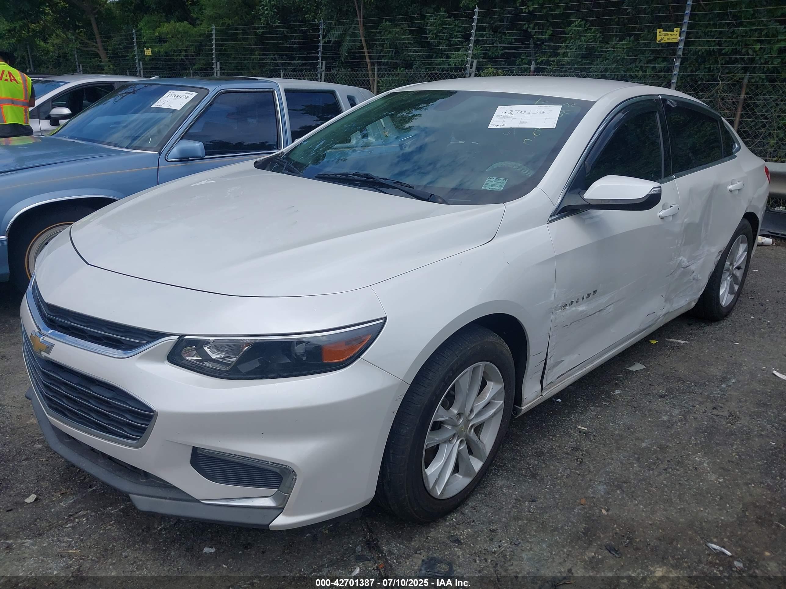 CHEVROLET MALIBU image 2