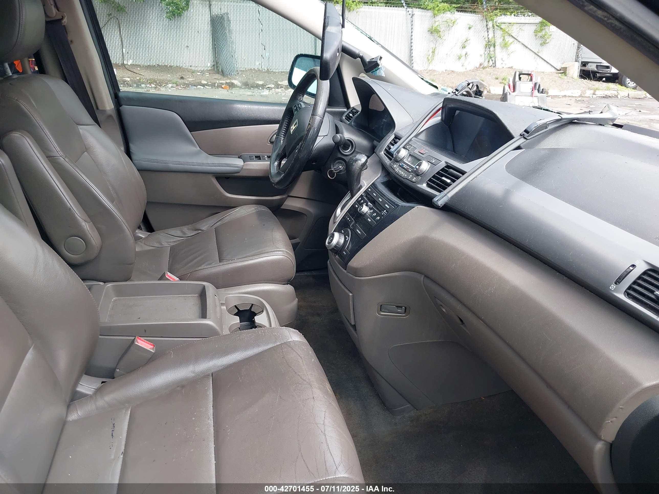 HONDA ODYSSEY image 5