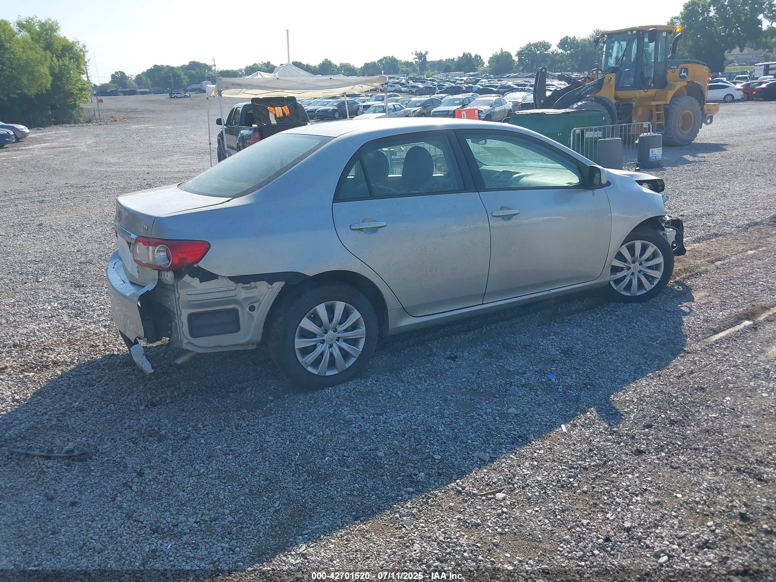 TOYOTA COROLLA image 4